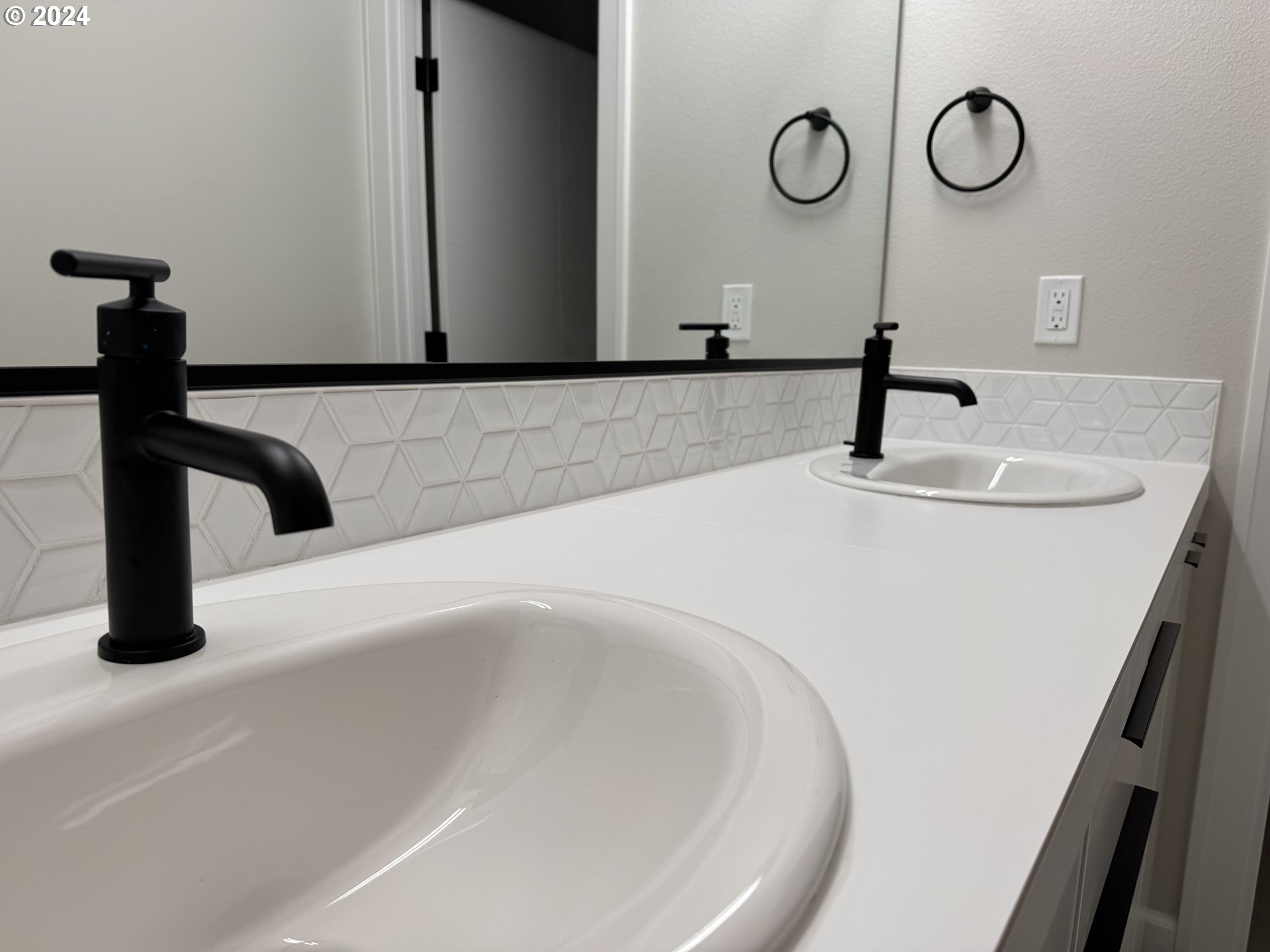 1017 NE 17TH AVE LOT14