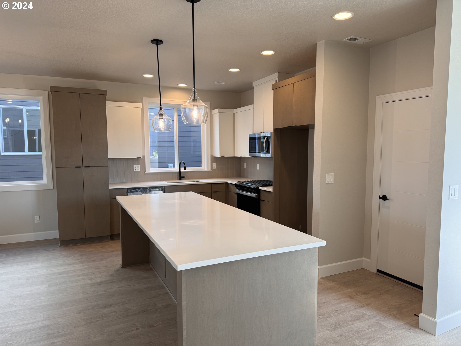 1017 NE 17TH AVE LOT14