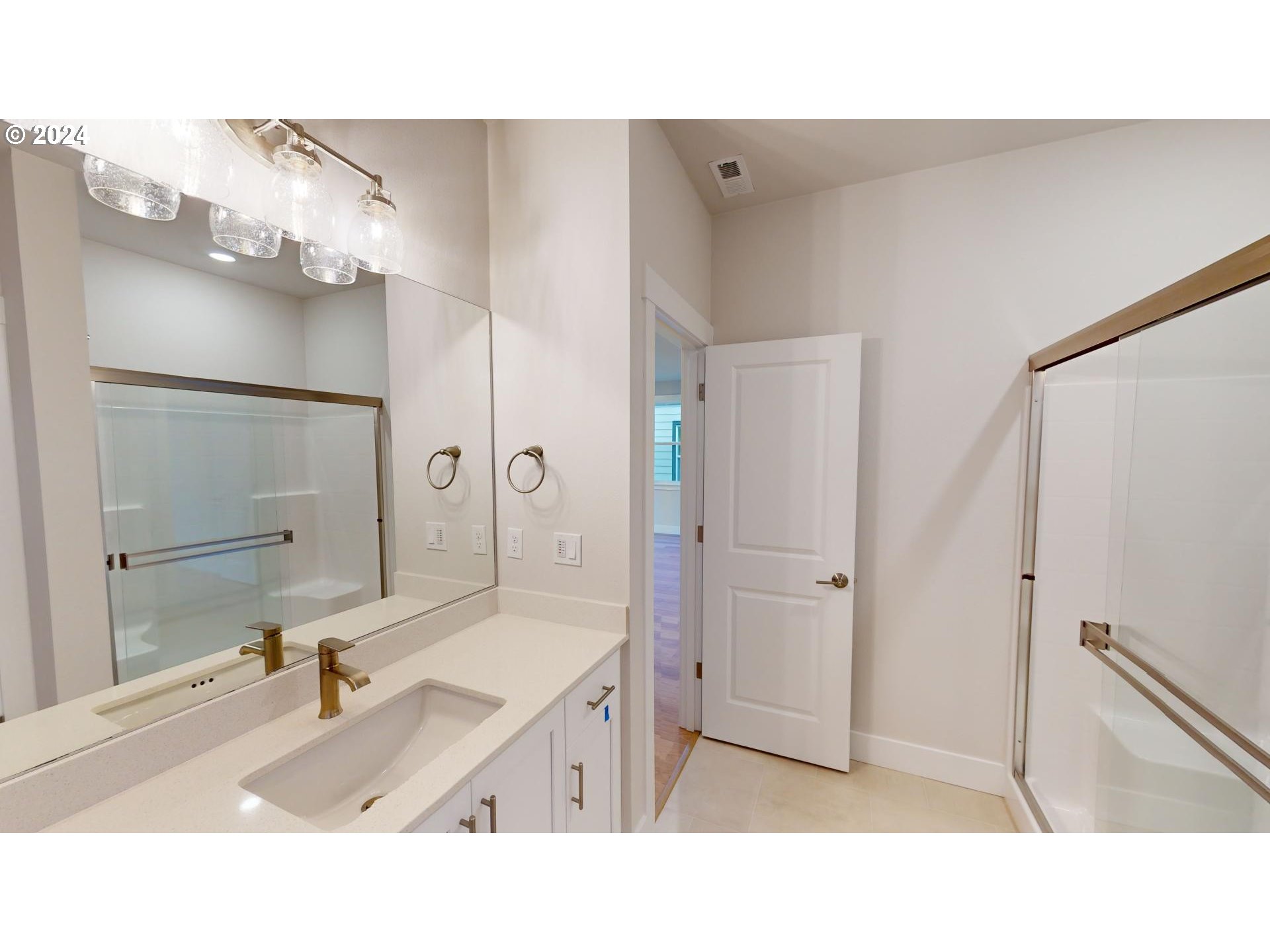 12470 SW Silvertip ST