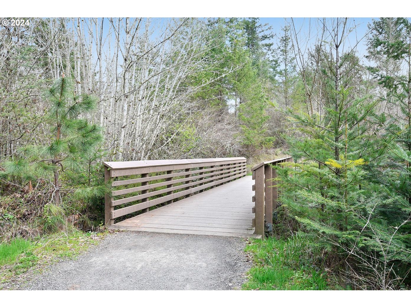 12470 SW Silvertip ST