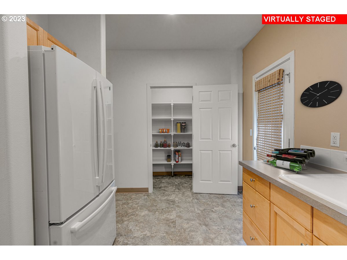 19956 SW CEDAR GROVE LN