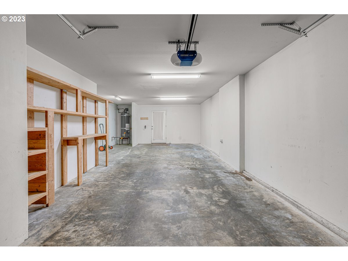 19956 SW CEDAR GROVE LN