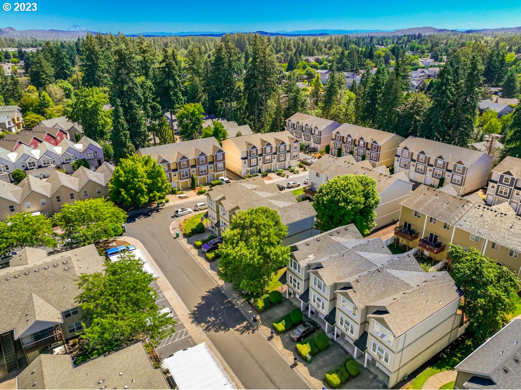 19956 SW CEDAR GROVE LN