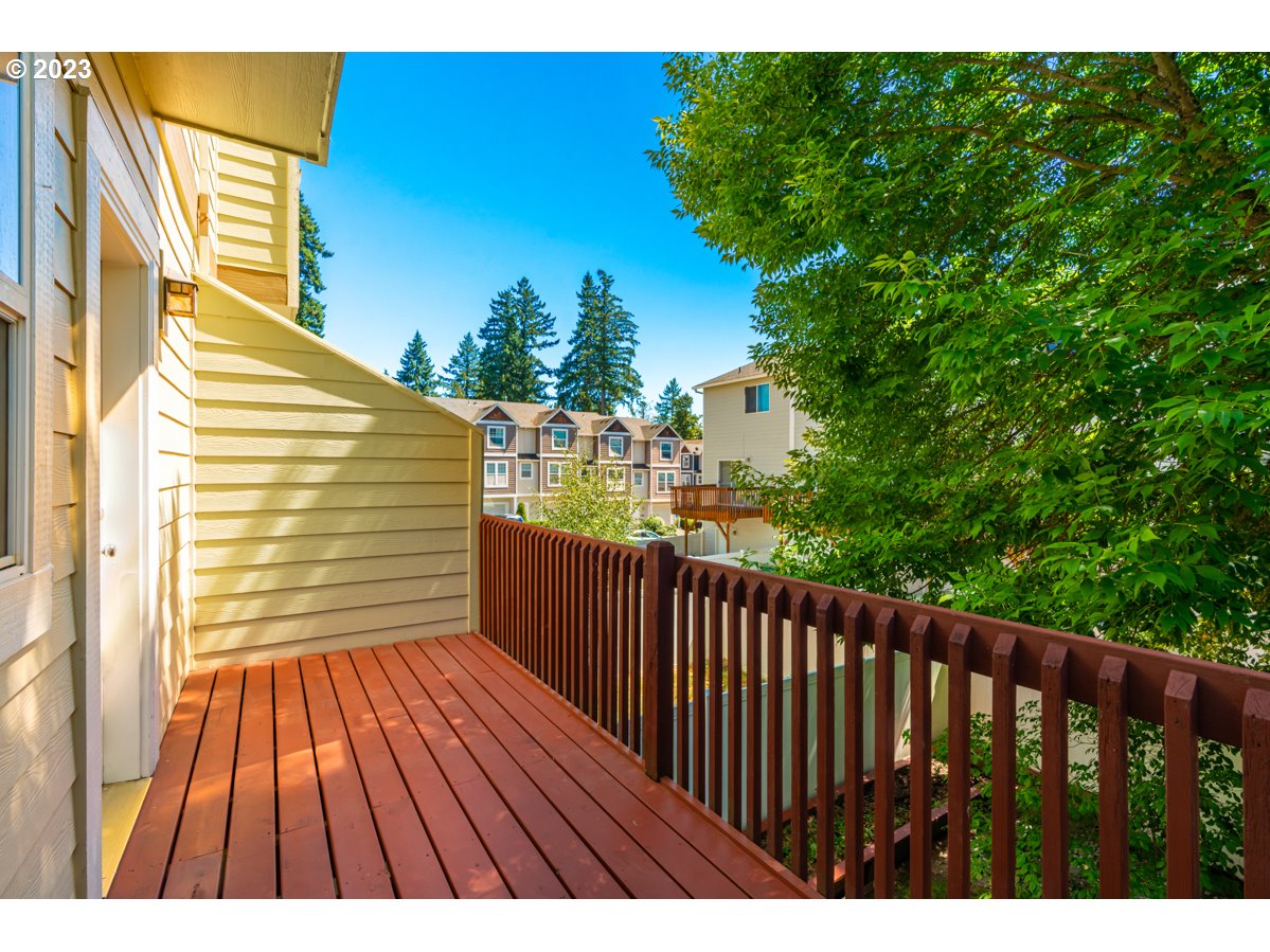 19956 SW CEDAR GROVE LN