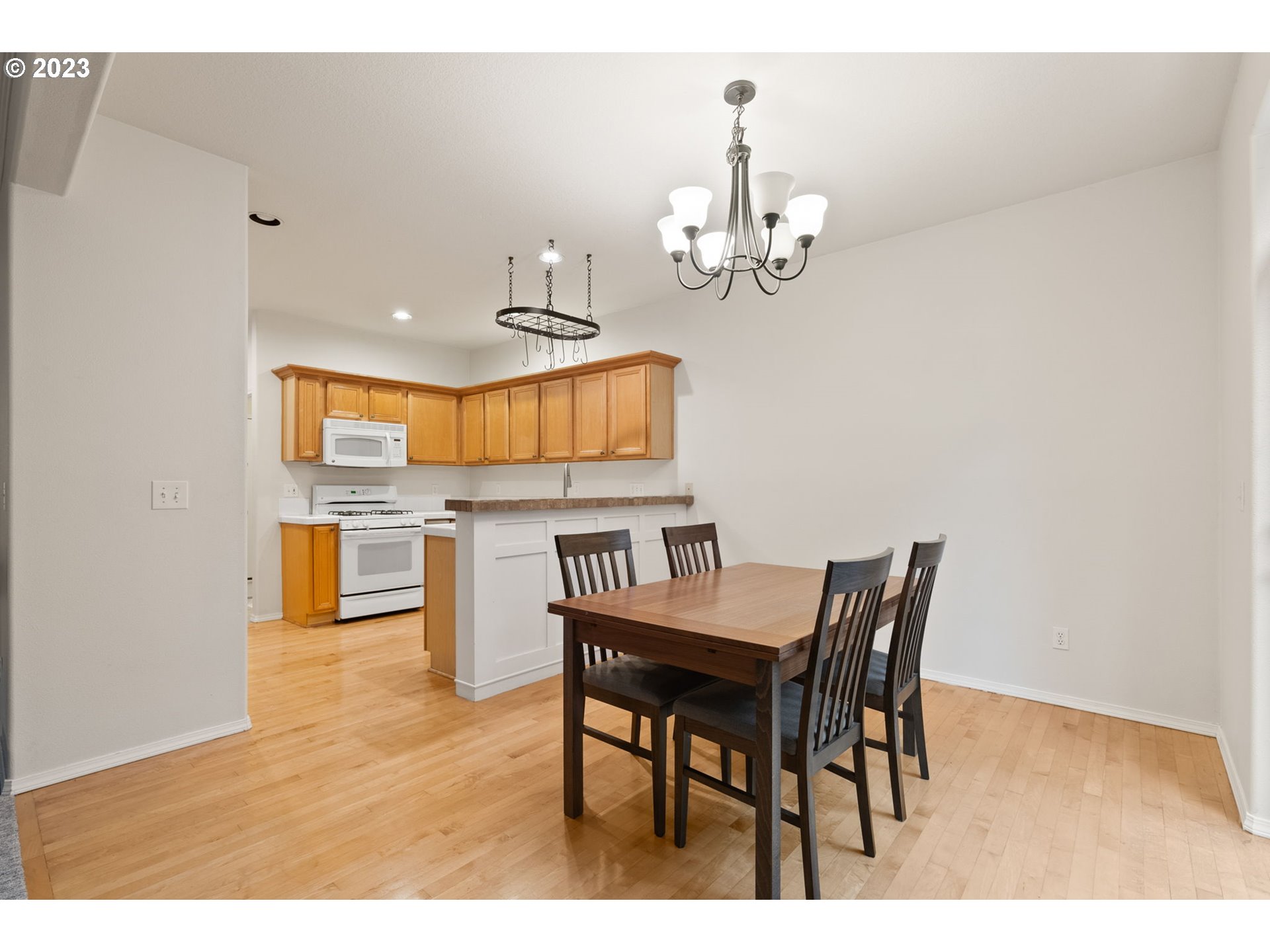 3729 SW STEPHENSON ST