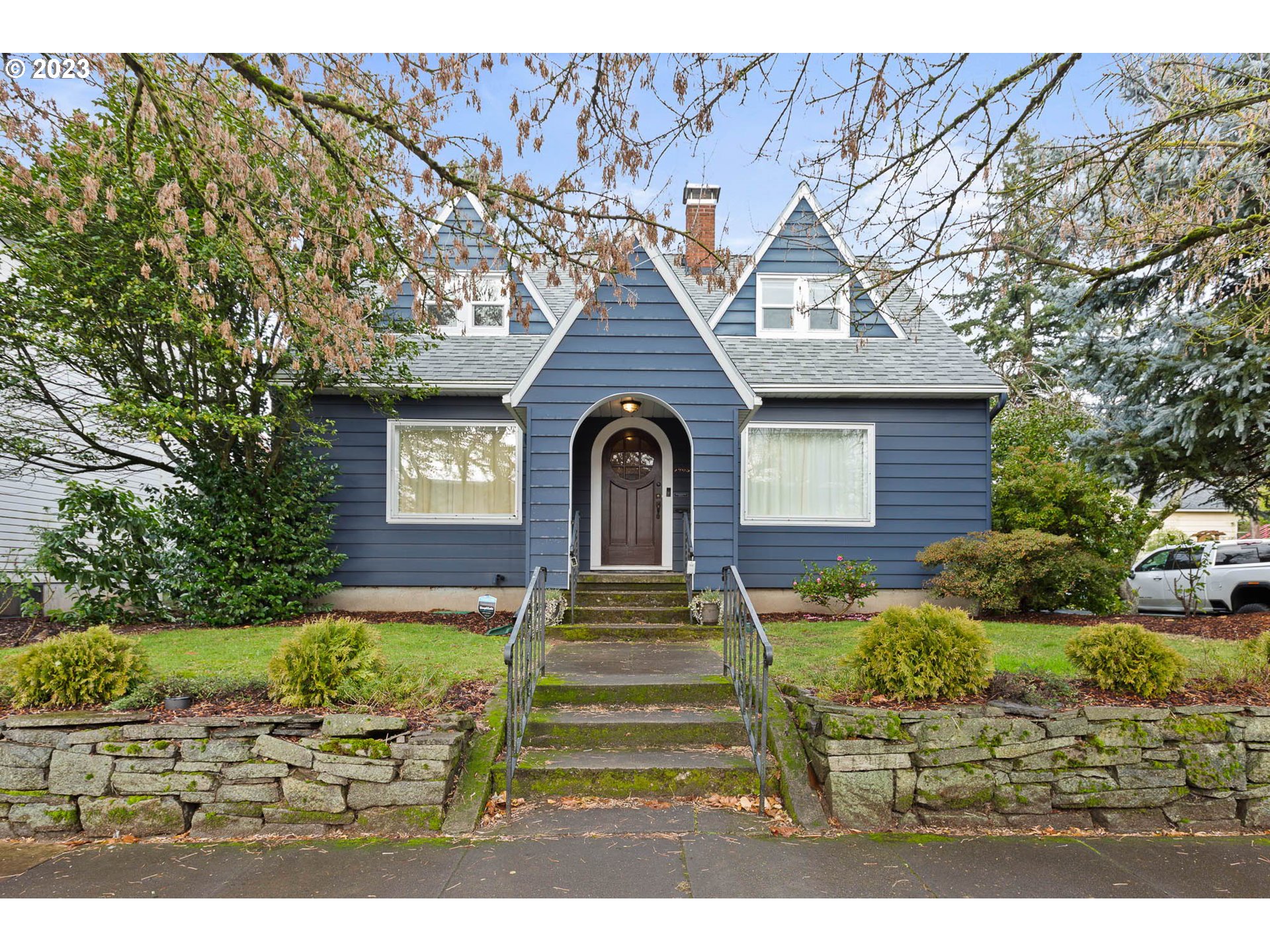 2905 N KILLINGSWORTH ST