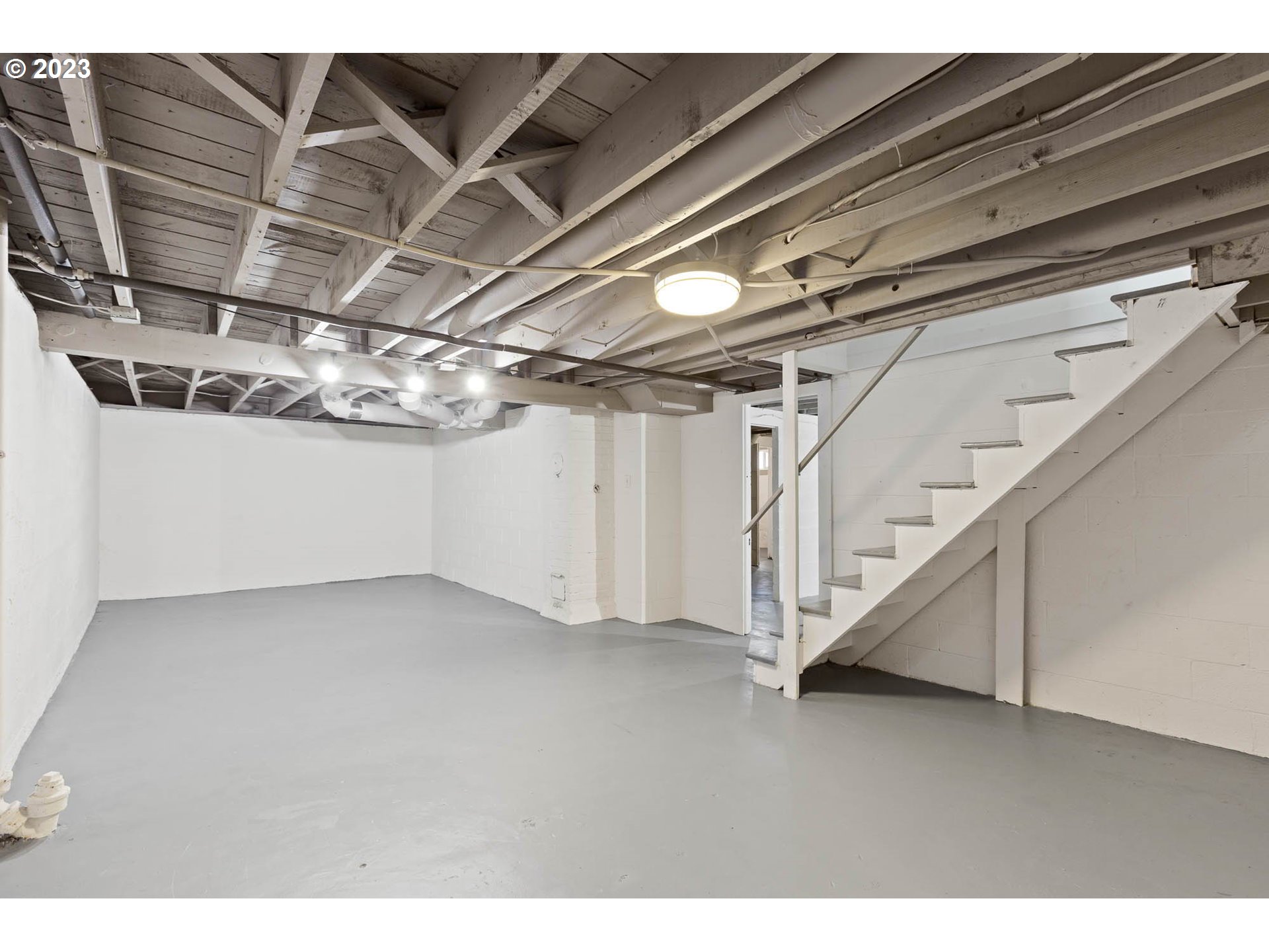 2905 N KILLINGSWORTH ST