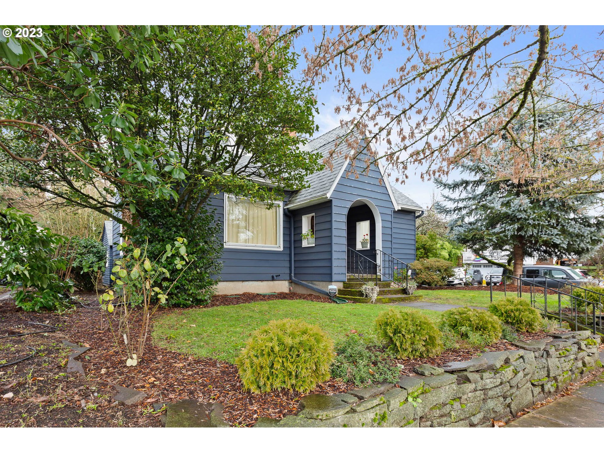 2905 N KILLINGSWORTH ST