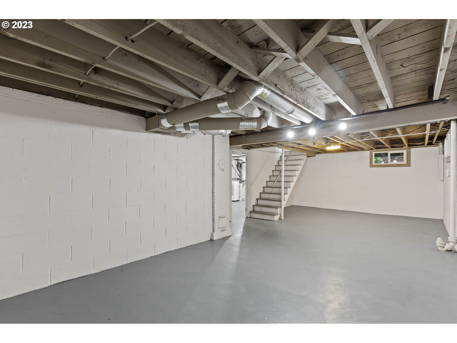 2905 N KILLINGSWORTH ST