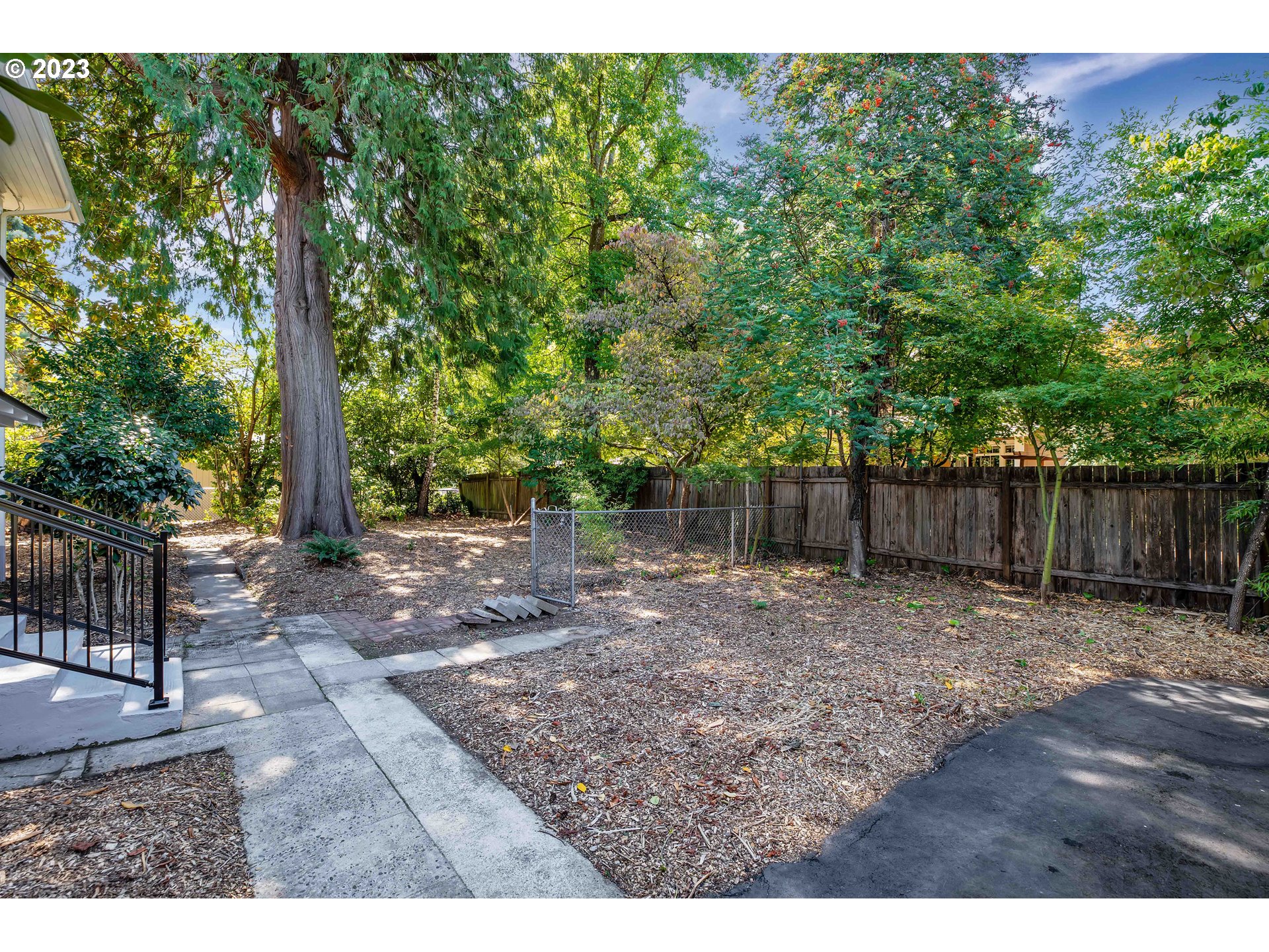 11381 SE LINWOOD AVE