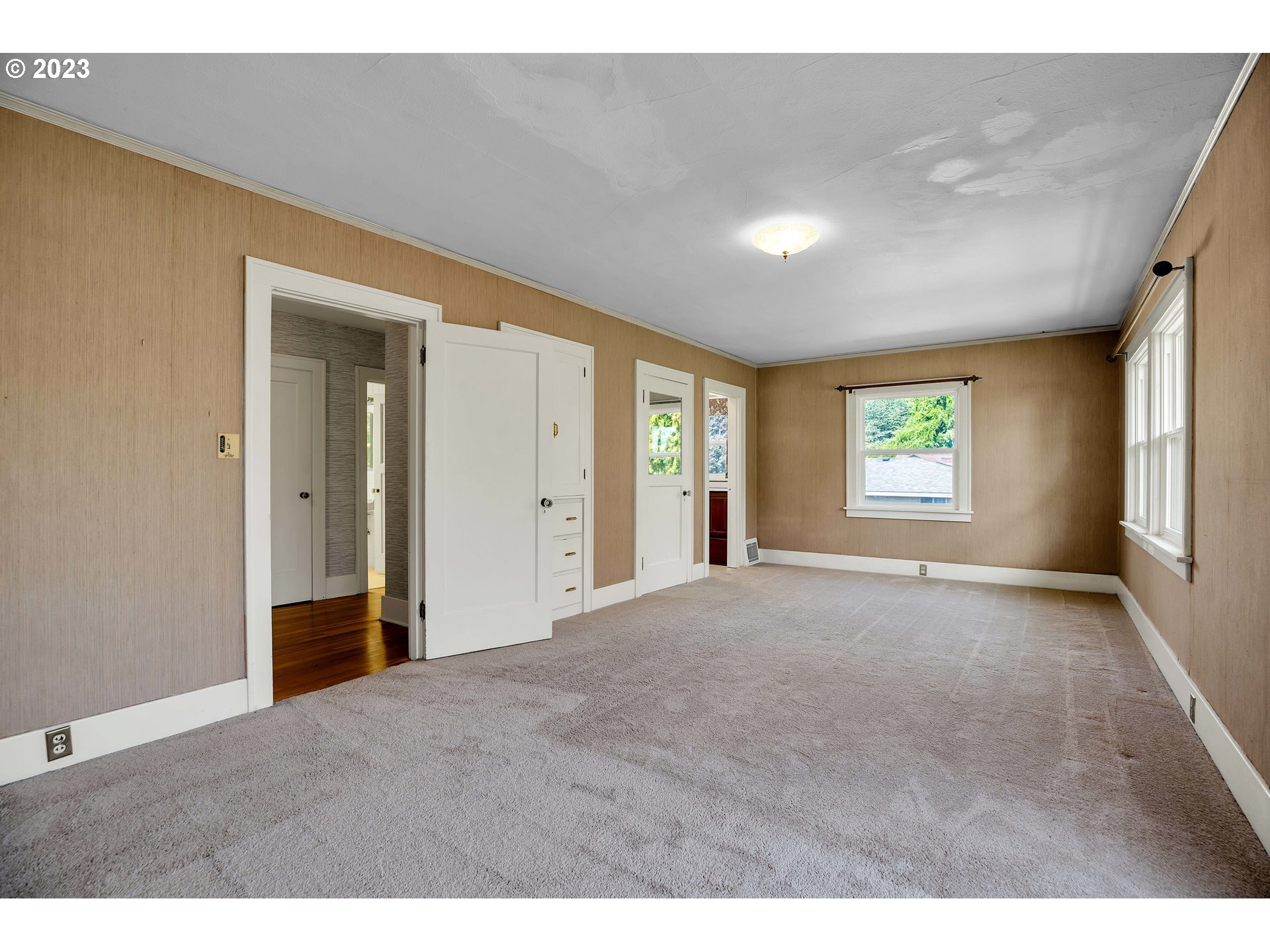 11381 SE LINWOOD AVE