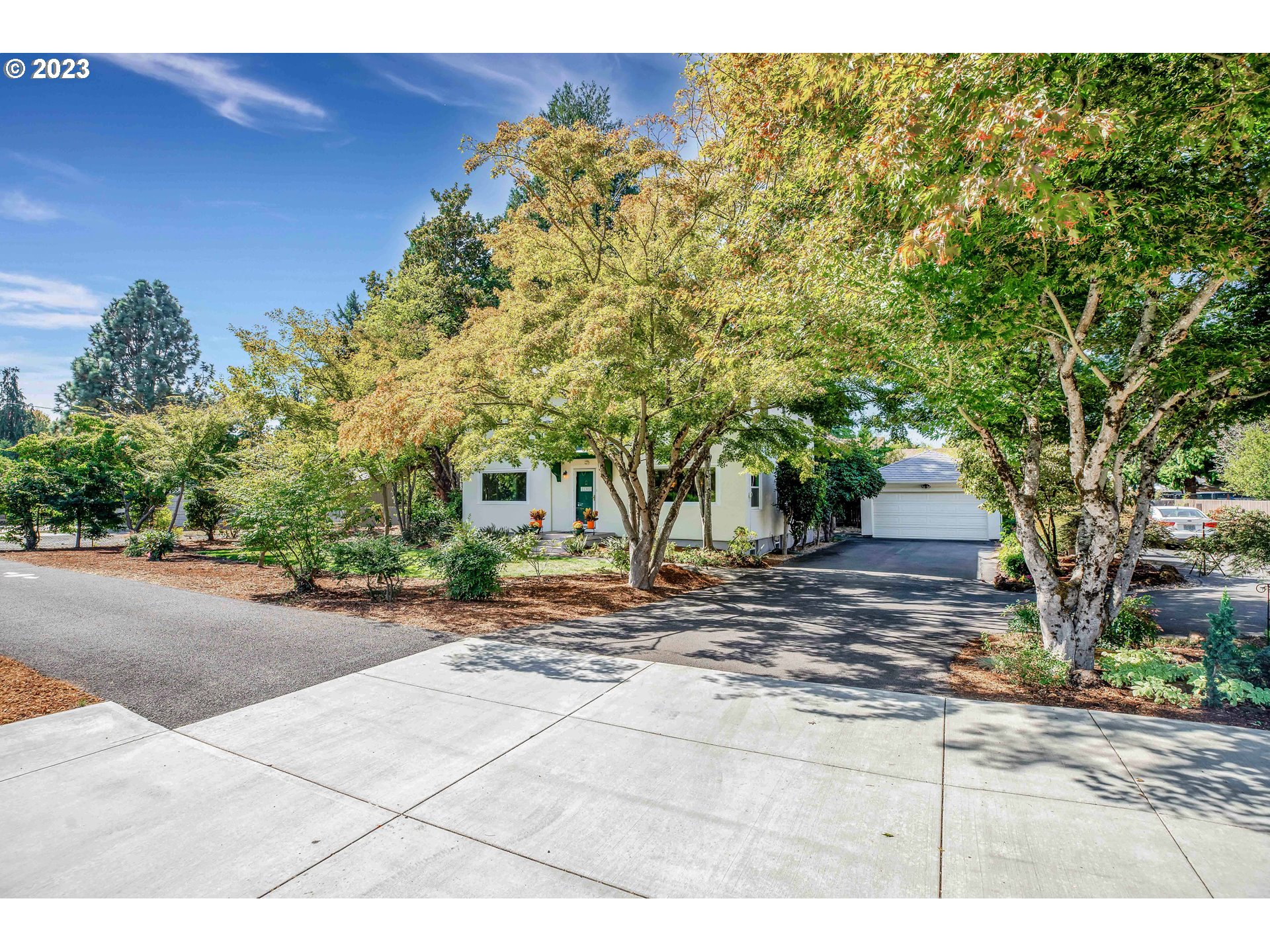 11381 SE LINWOOD AVE