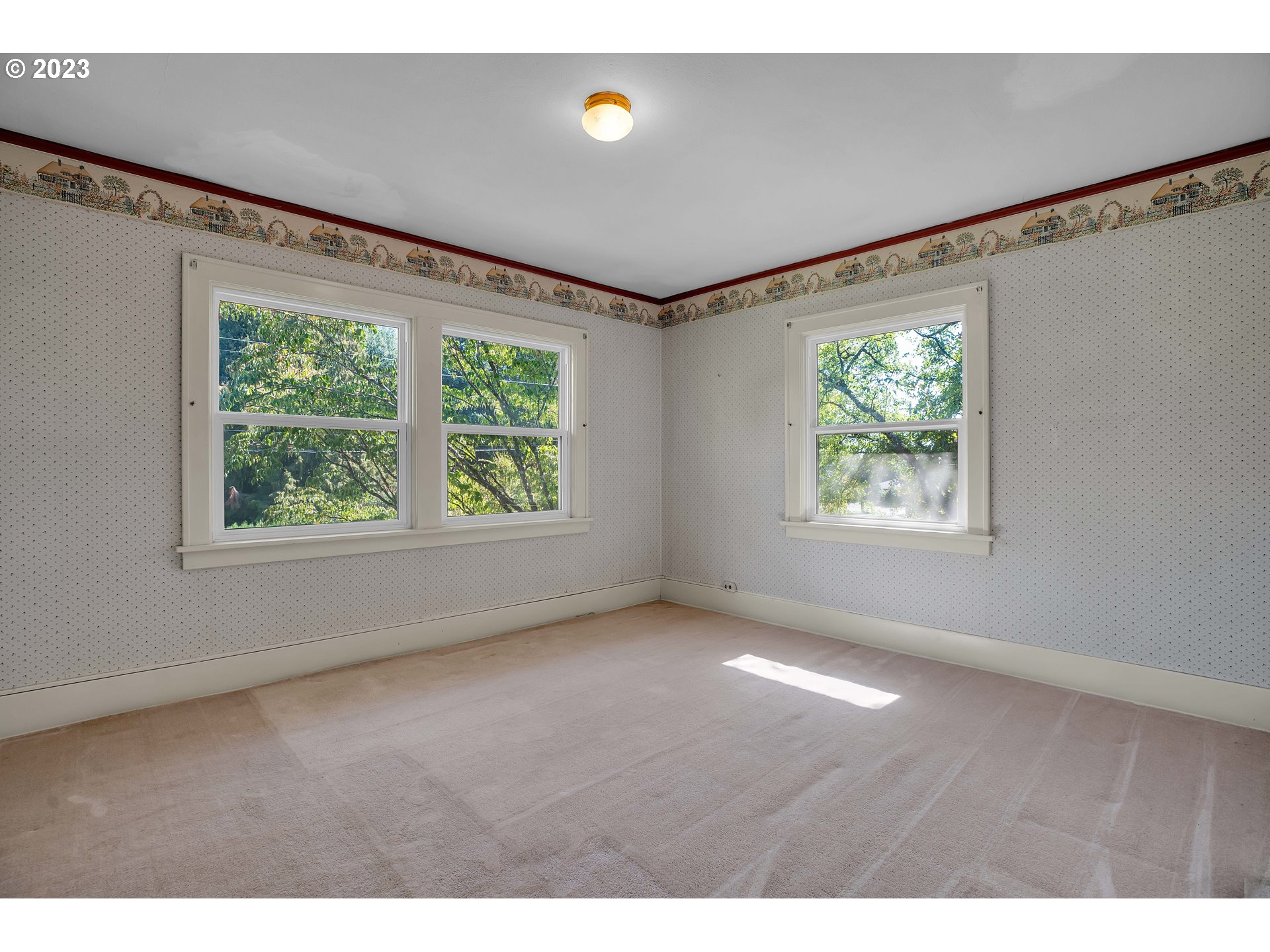 11381 SE LINWOOD AVE