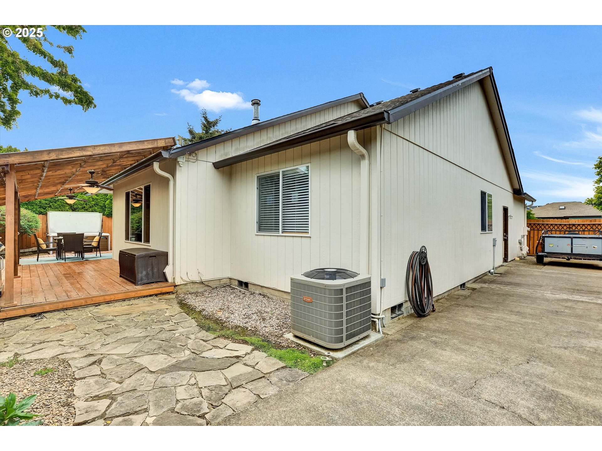 1366 SE 73RD CT