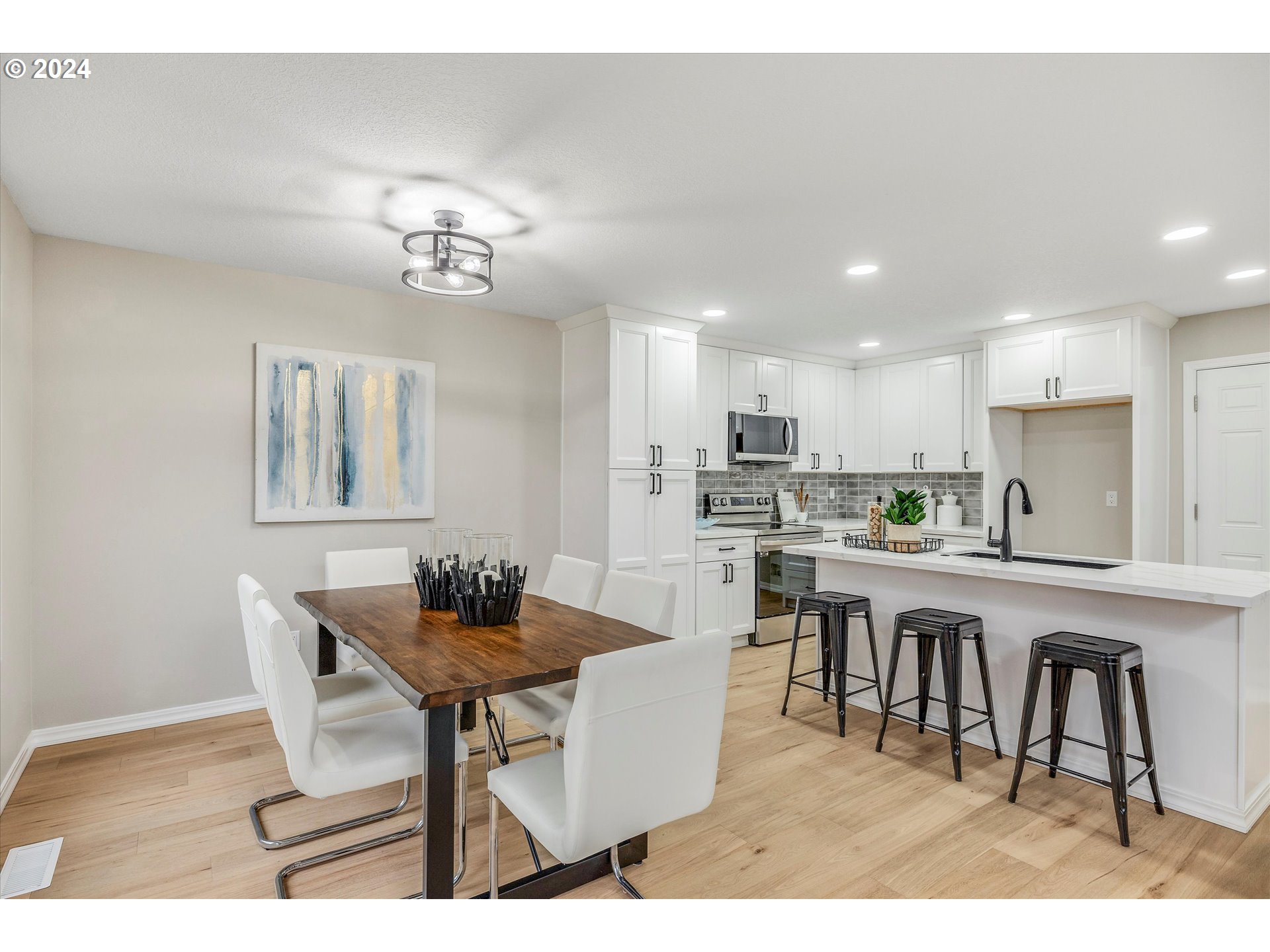 10376 SW FRANKLIN LN