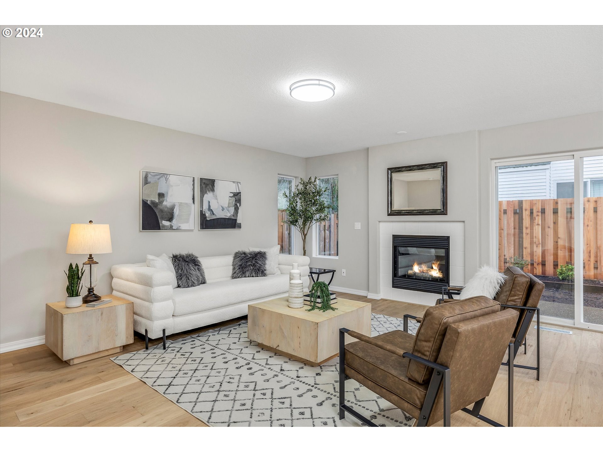 10376 SW FRANKLIN LN