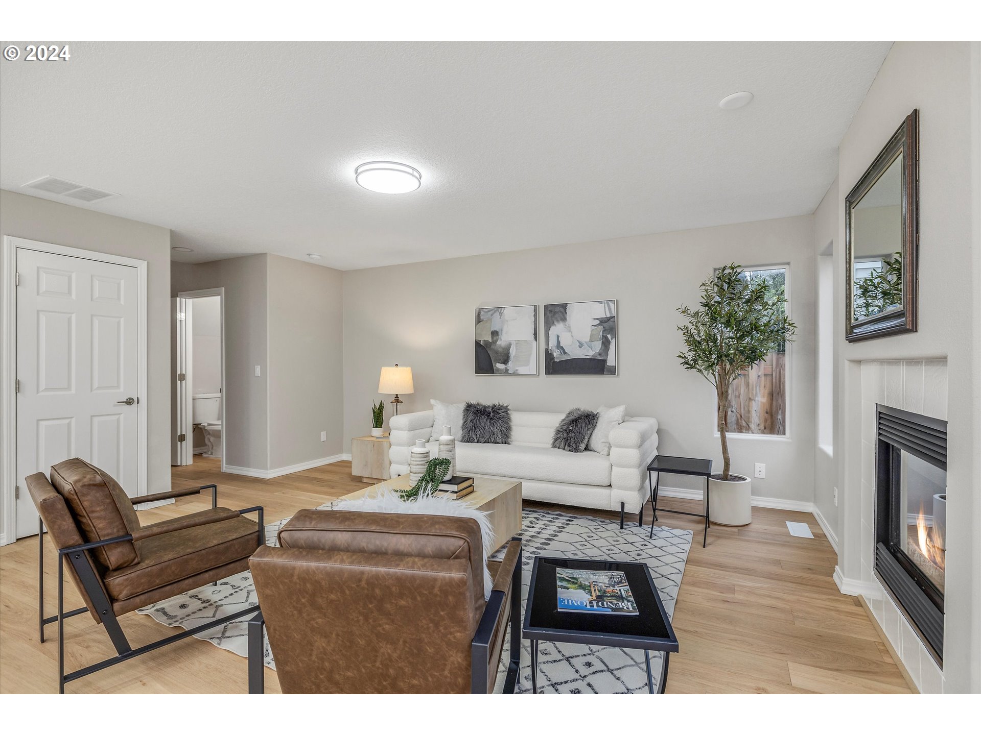 10376 SW FRANKLIN LN