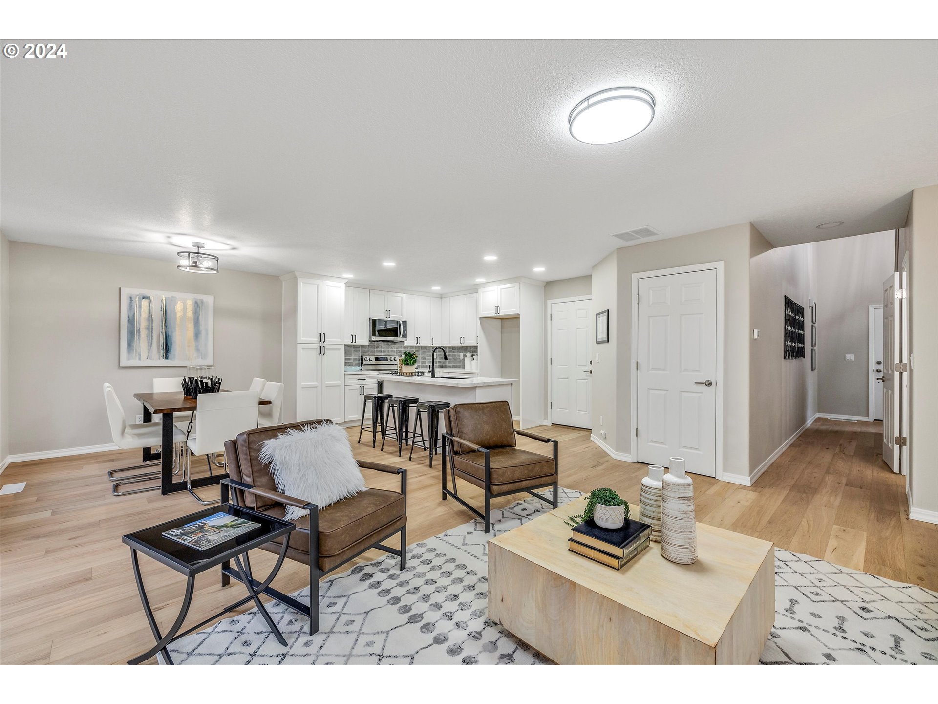 10376 SW FRANKLIN LN