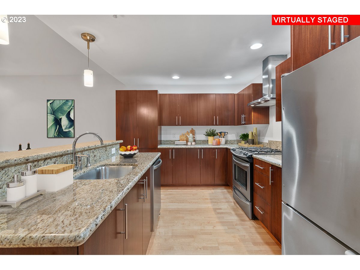 7910 SW 31ST AVE Unit: 106