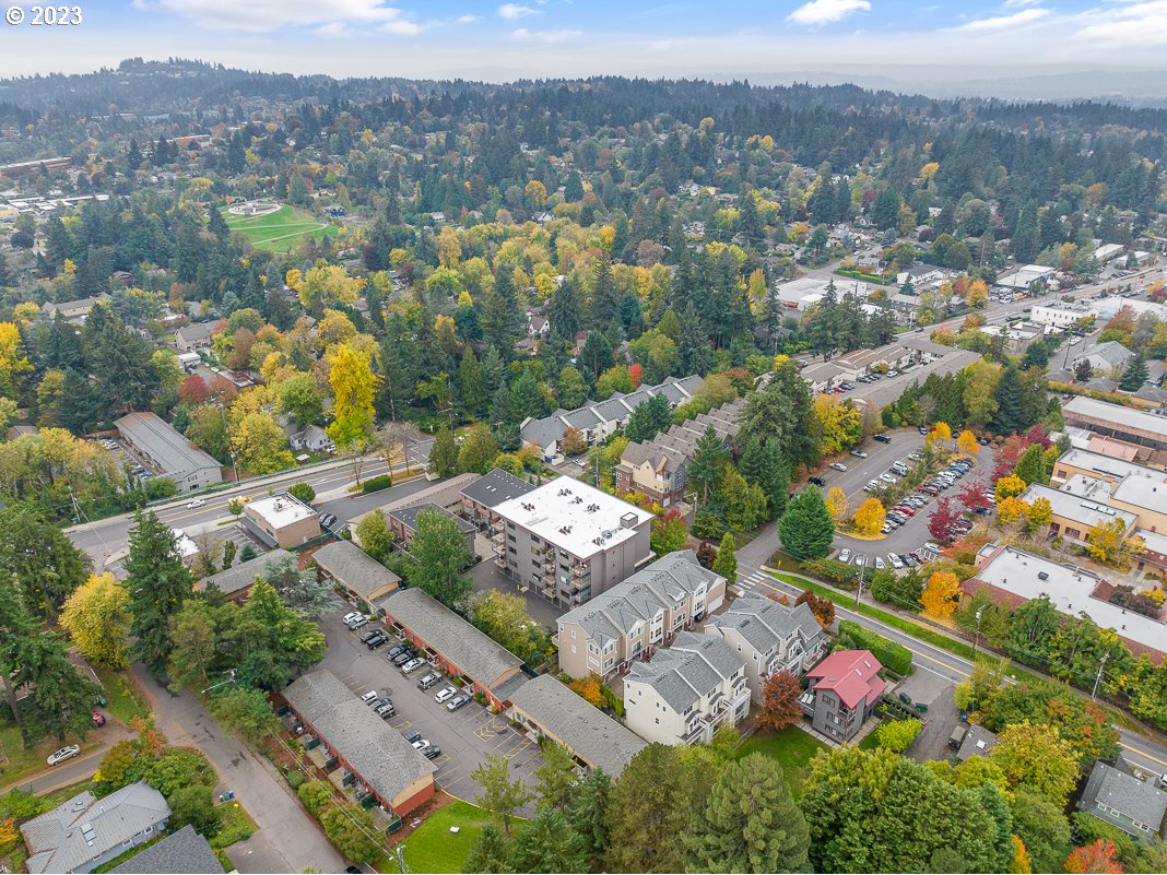 7910 SW 31ST AVE Unit: 106