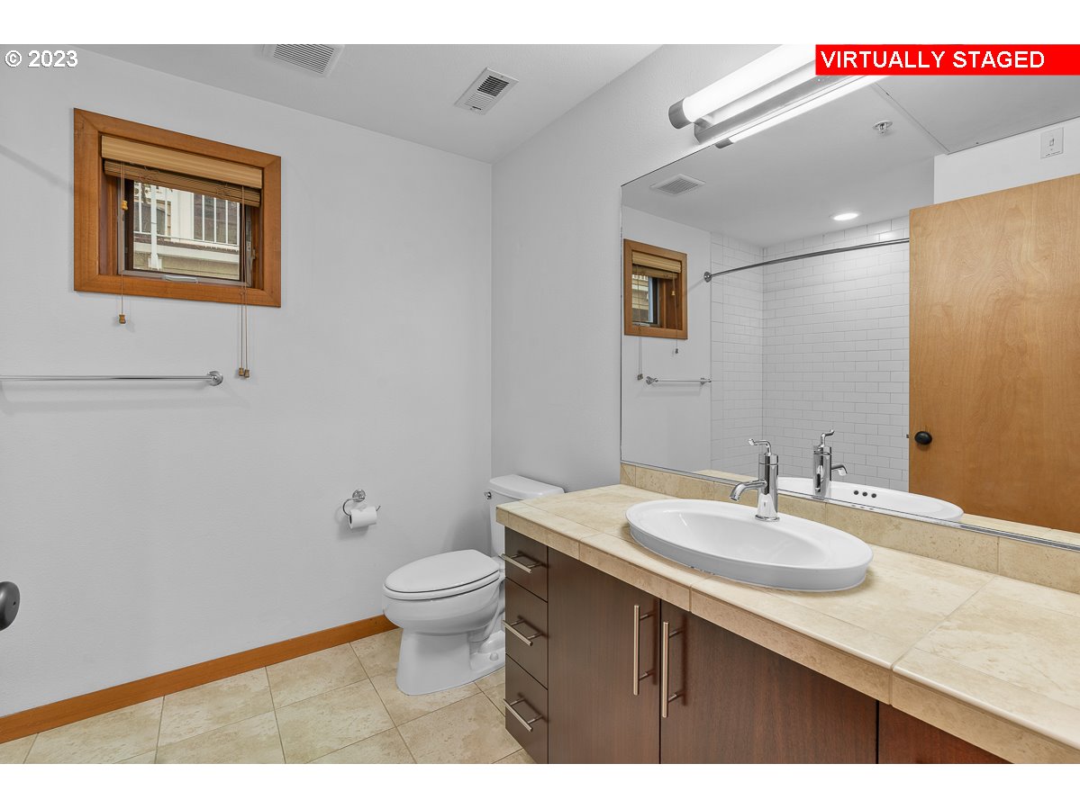 7910 SW 31ST AVE Unit: 106