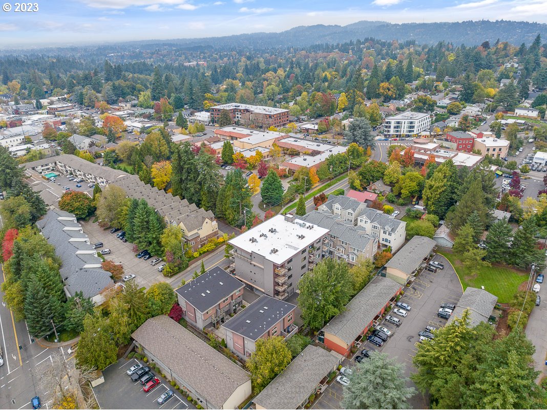 7910 SW 31ST AVE Unit: 106