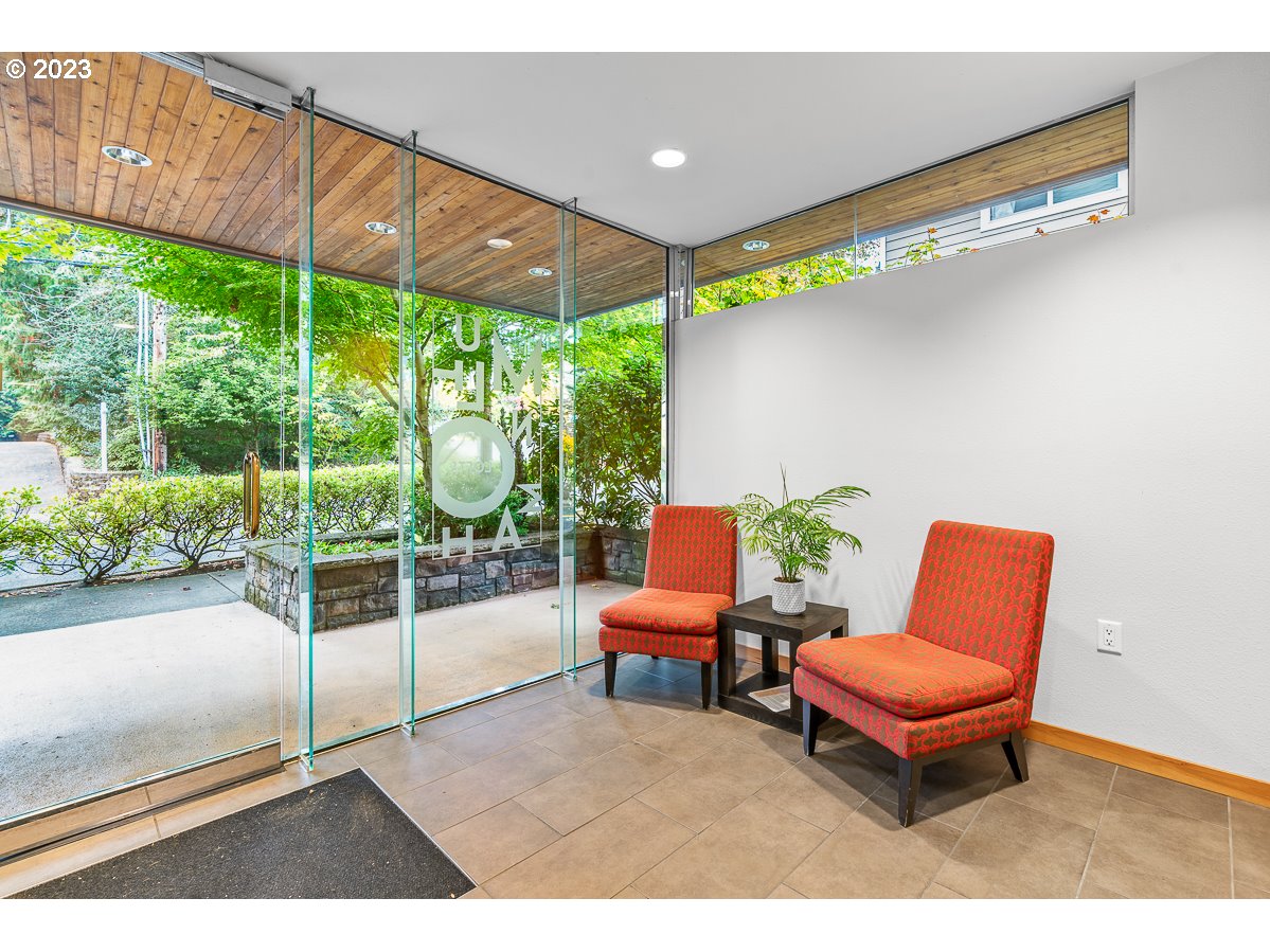 7910 SW 31ST AVE Unit: 106