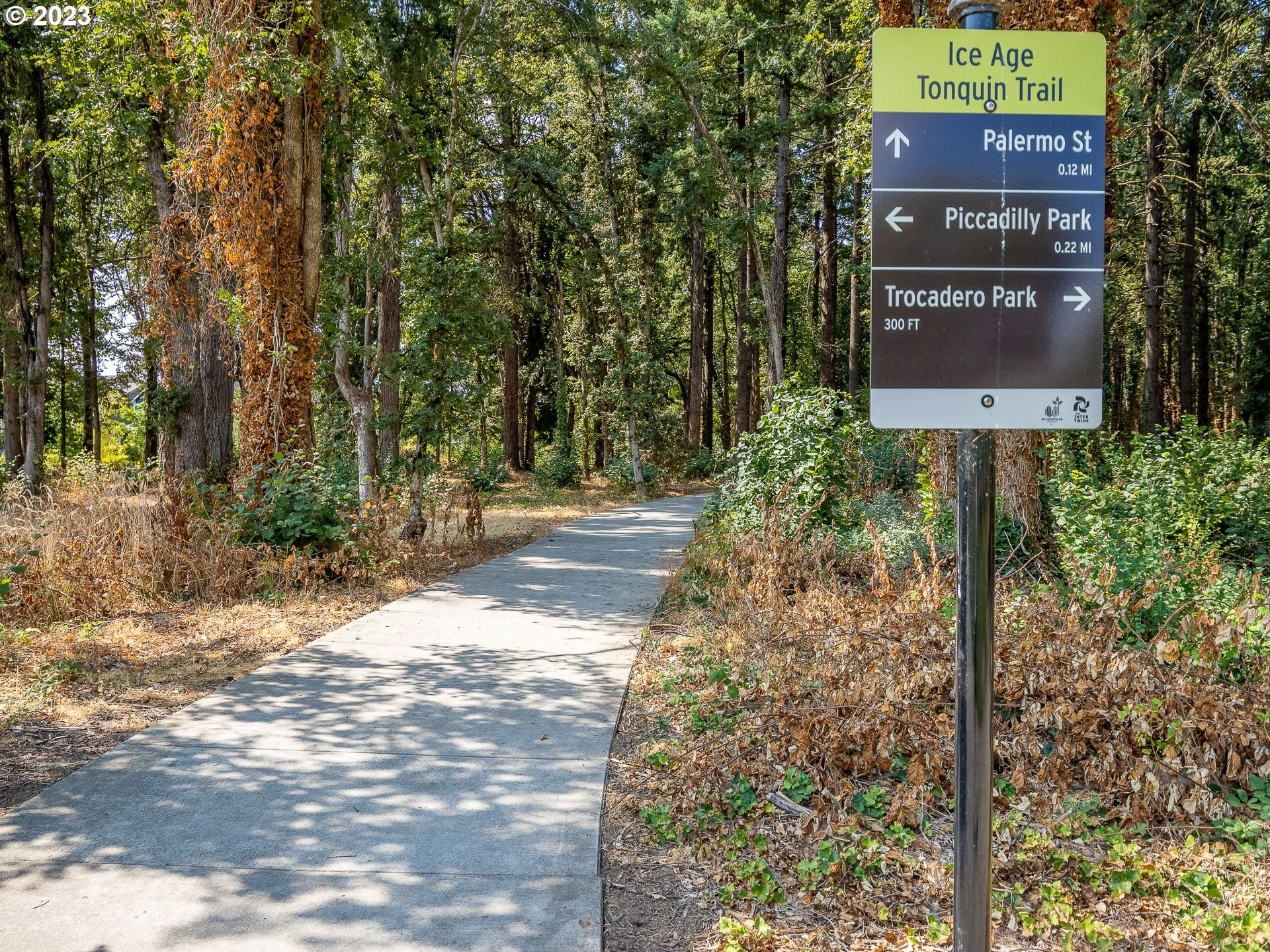 11880 SW BARCELONA ST