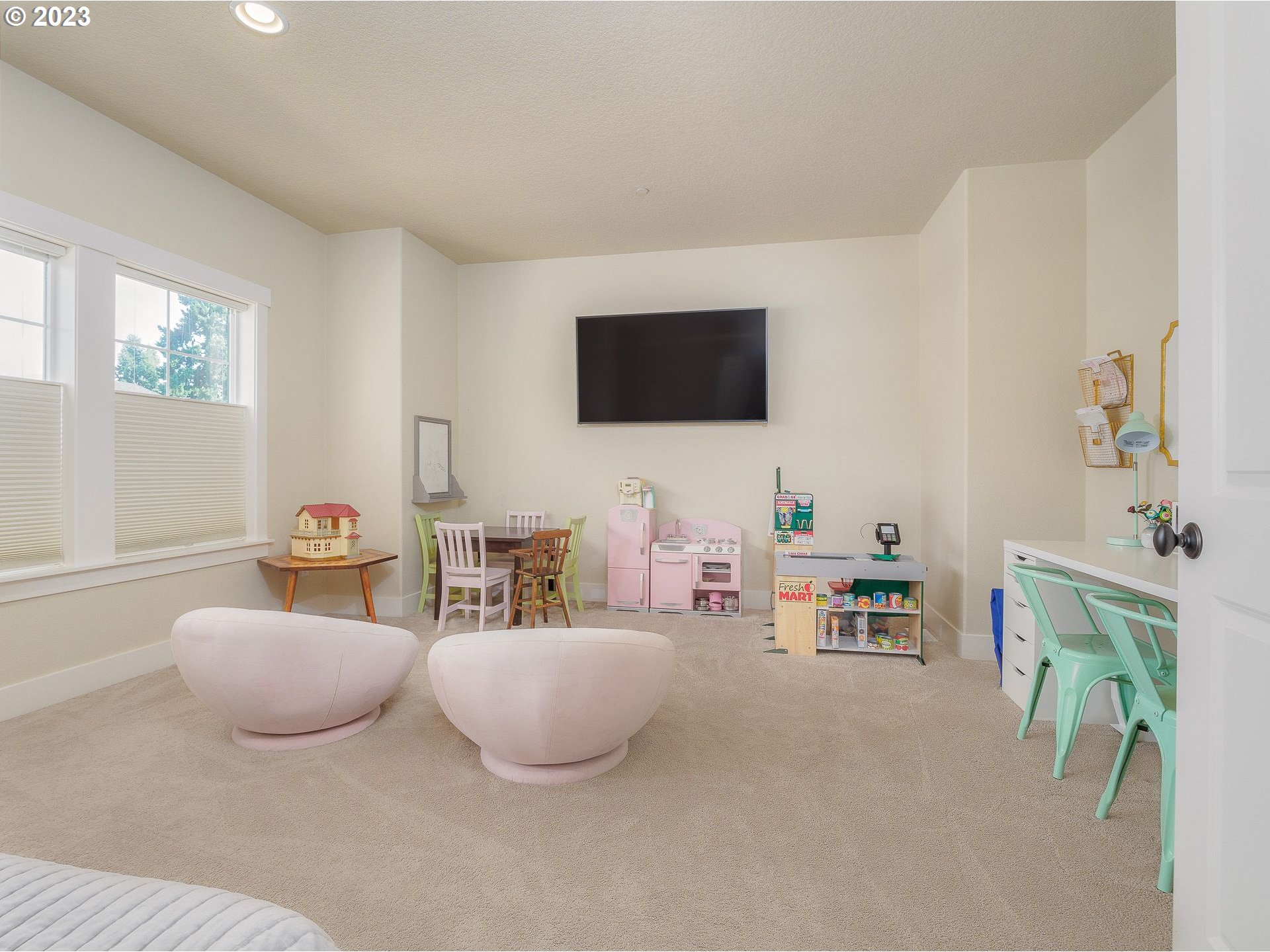 11880 SW BARCELONA ST