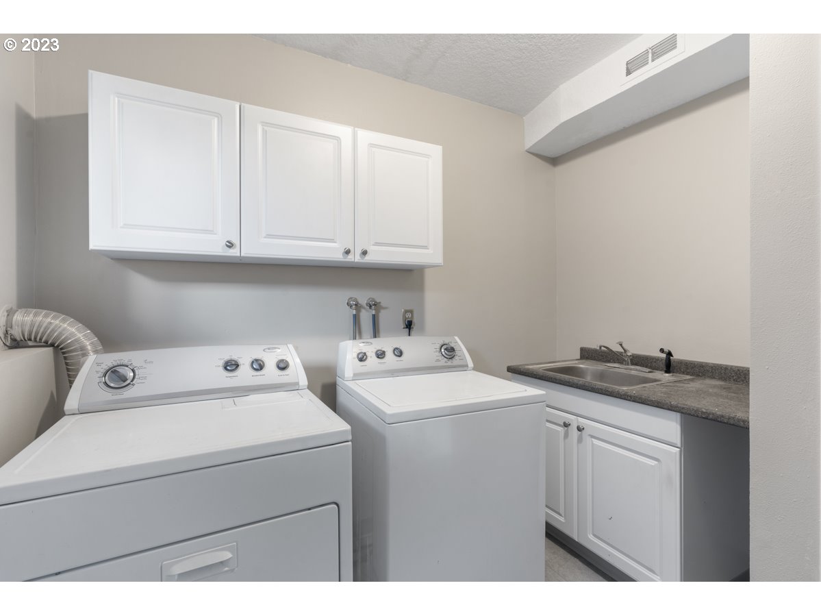 4960 SE CASA DEL REY DR