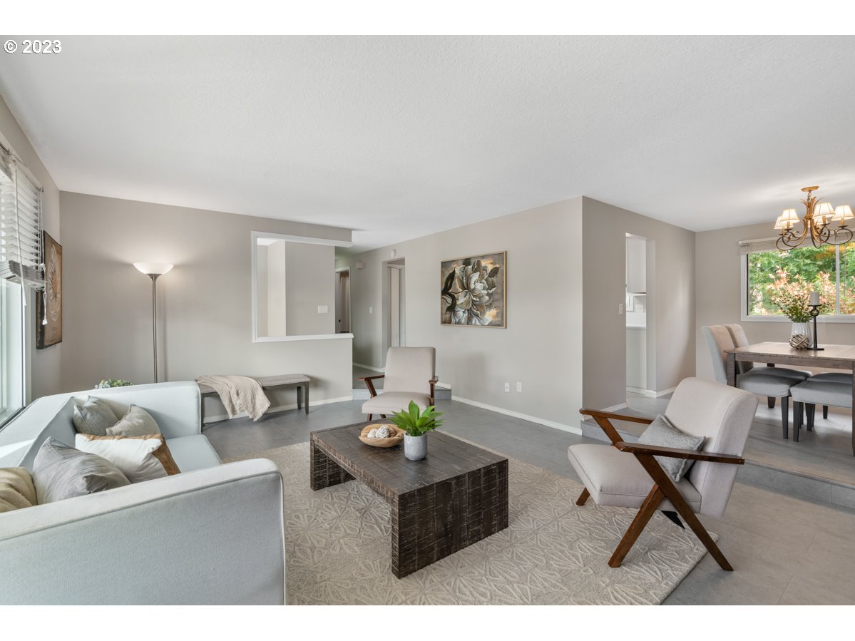 4960 SE CASA DEL REY DR