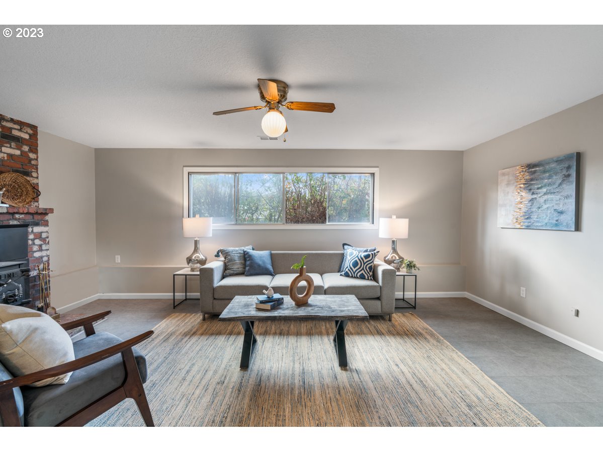 4960 SE CASA DEL REY DR