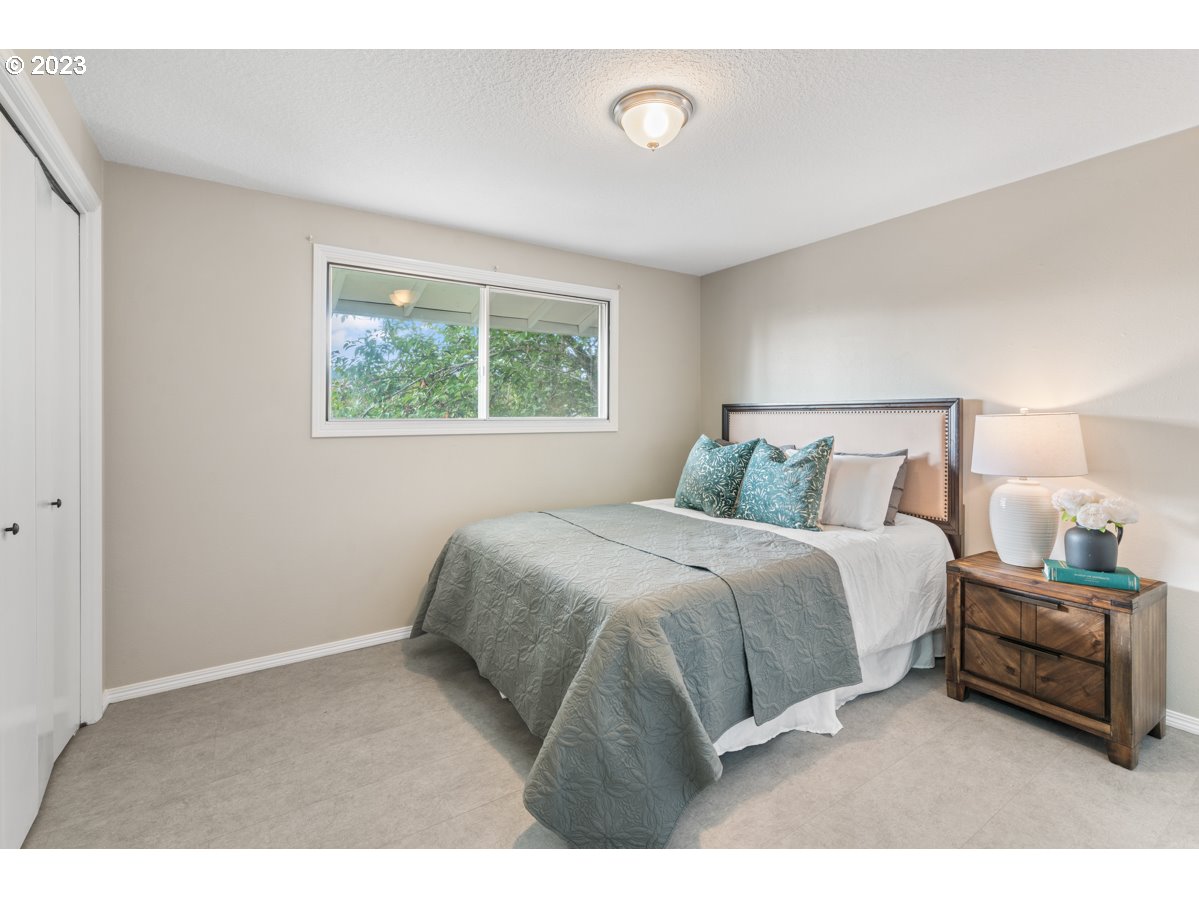 4960 SE CASA DEL REY DR