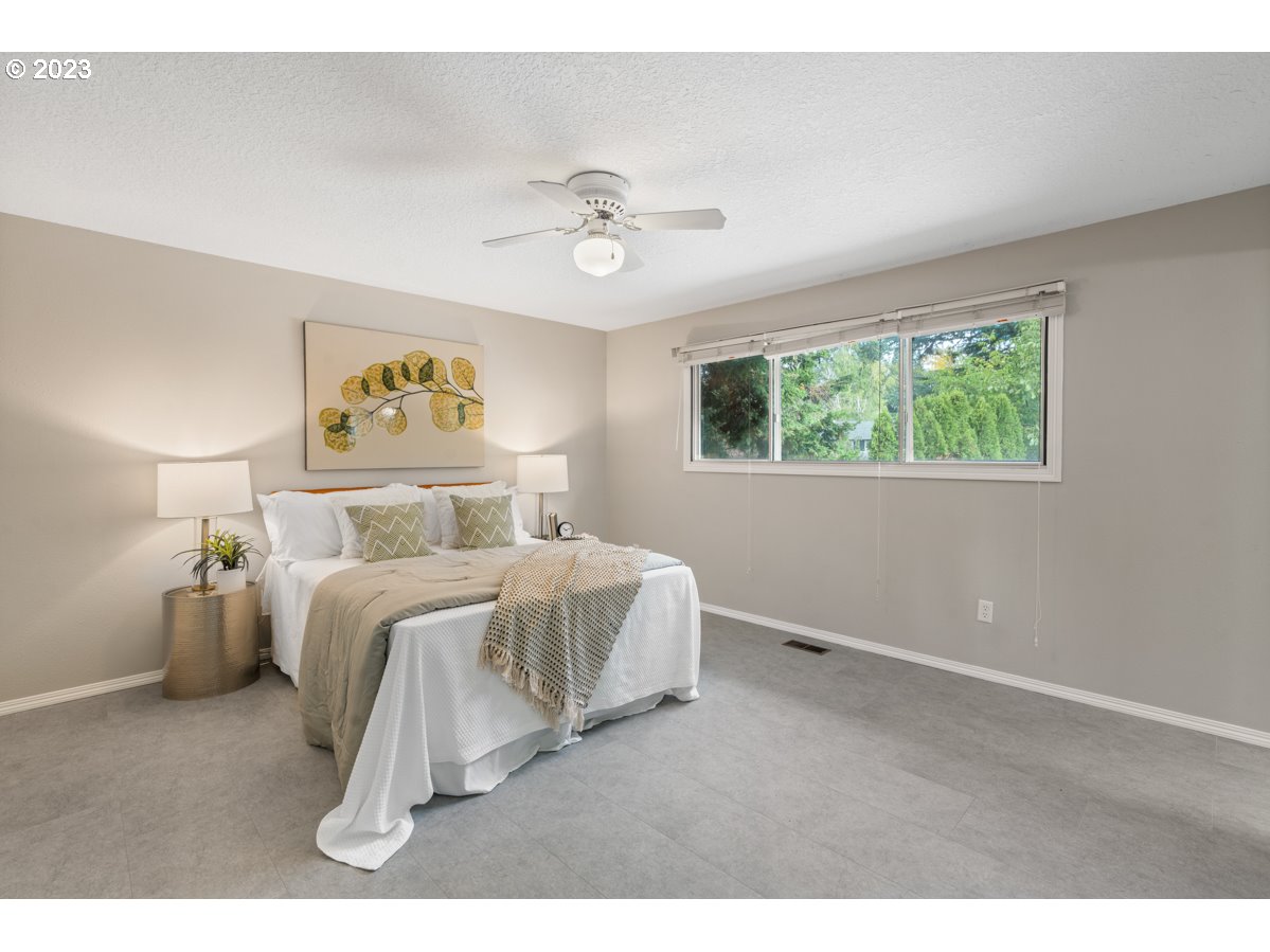 4960 SE CASA DEL REY DR