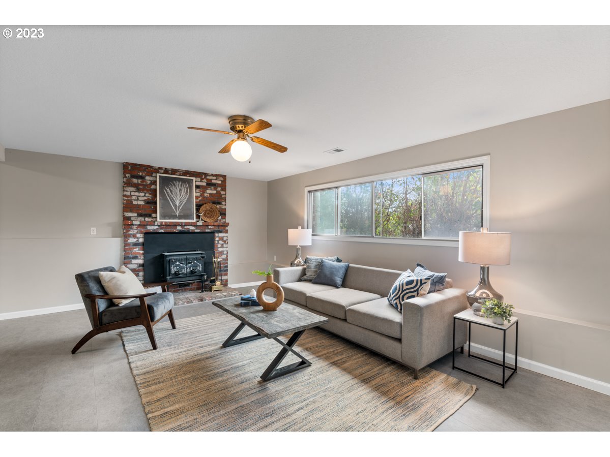 4960 SE CASA DEL REY DR