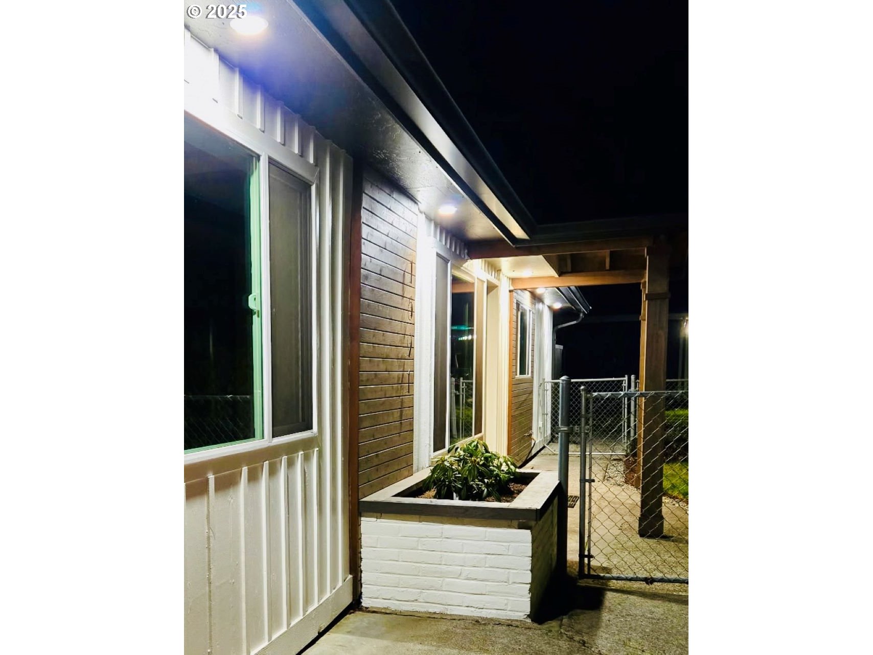 1821 SE 143RD AVE