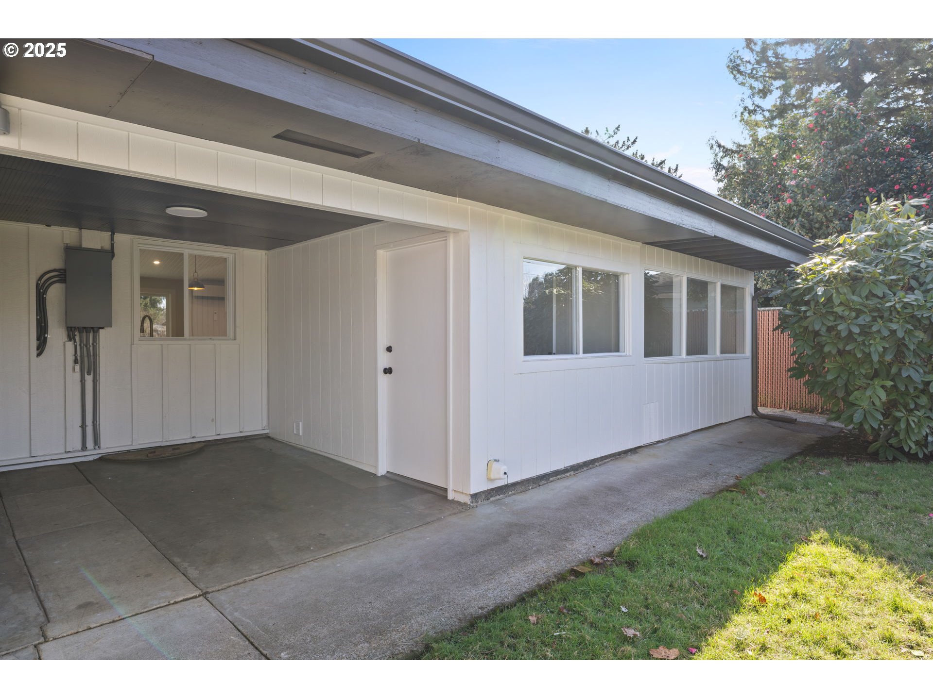 1821 SE 143RD AVE