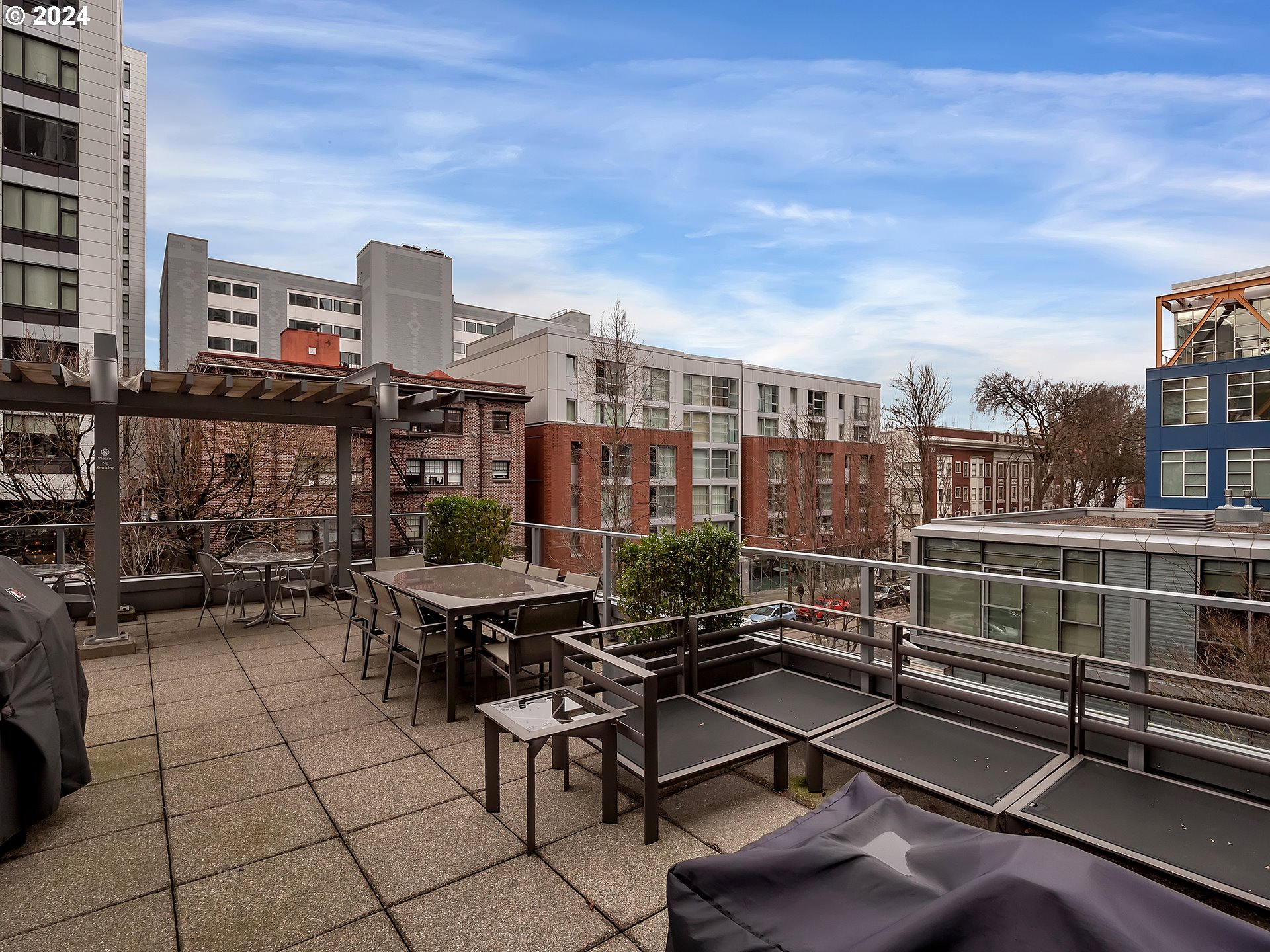 1221 SW 10TH AVE 1306