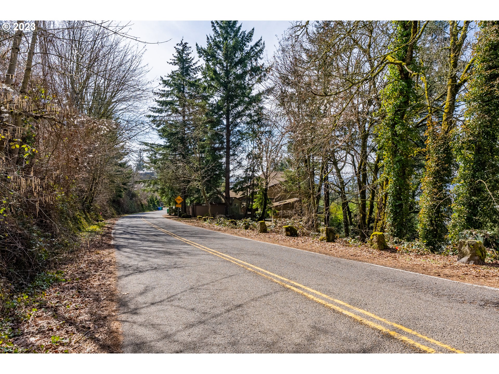 NE ROCKY BUTTE RD