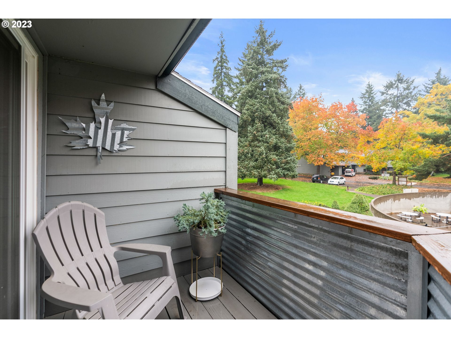 8739 SW BRIGHTFIELD CIR