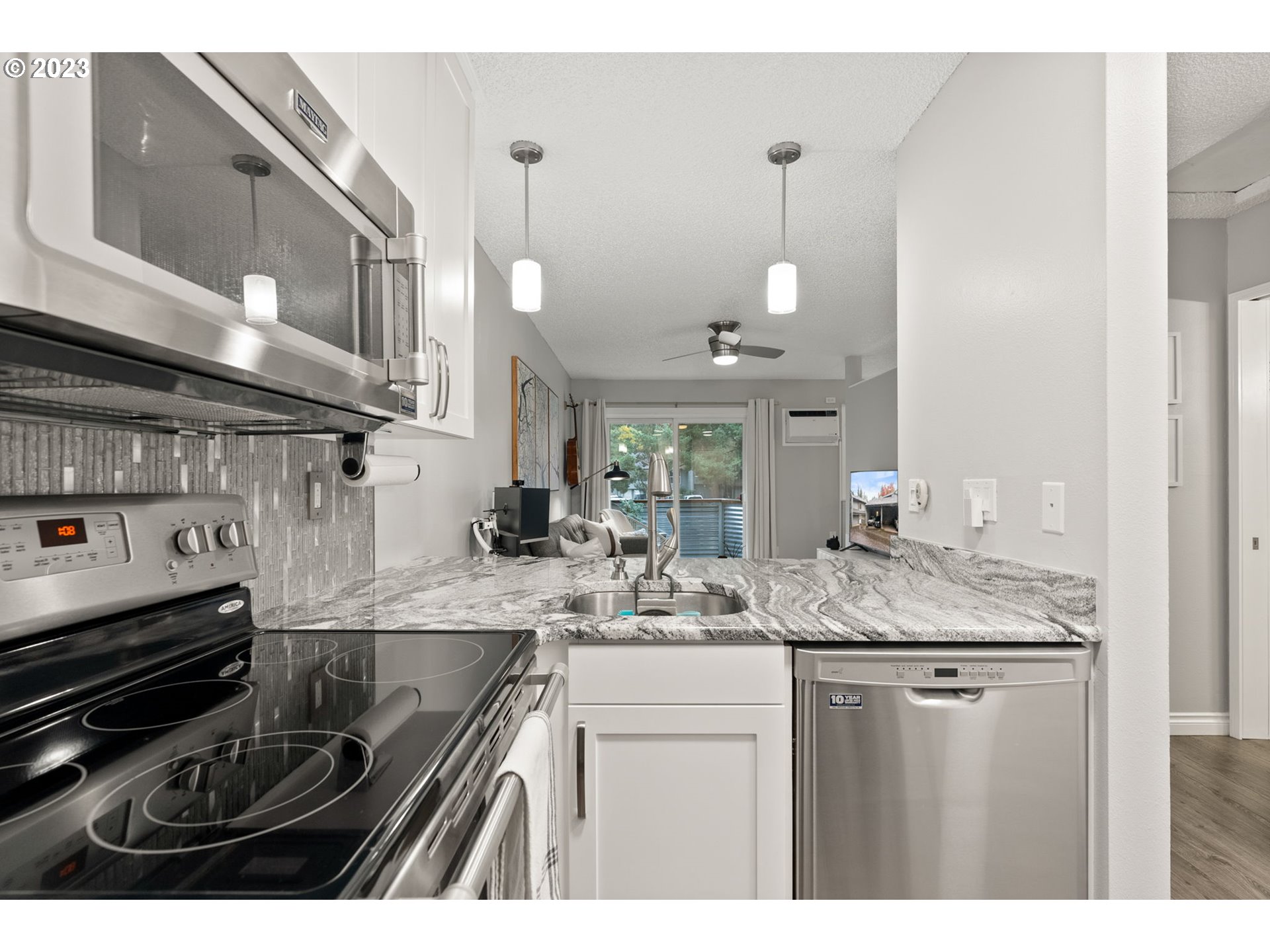 8739 SW BRIGHTFIELD CIR