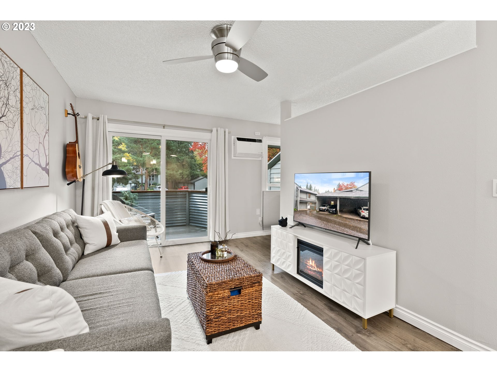 8739 SW BRIGHTFIELD CIR