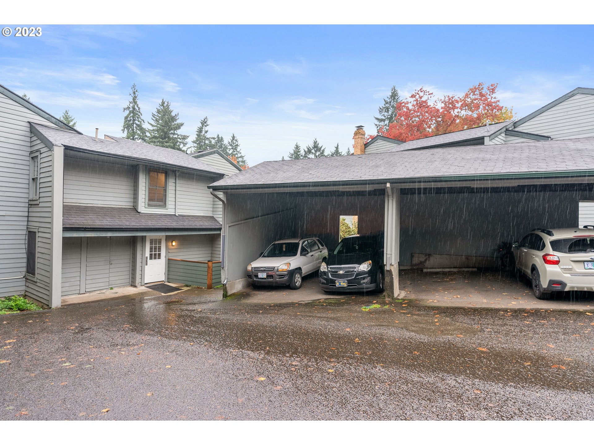 8739 SW BRIGHTFIELD CIR