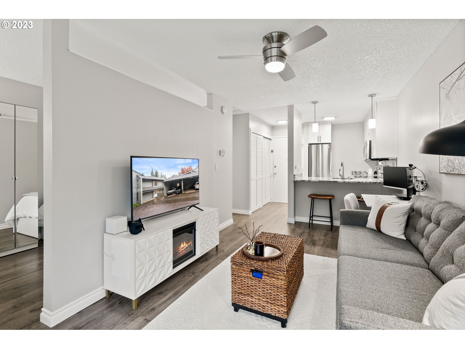 8739 SW BRIGHTFIELD CIR