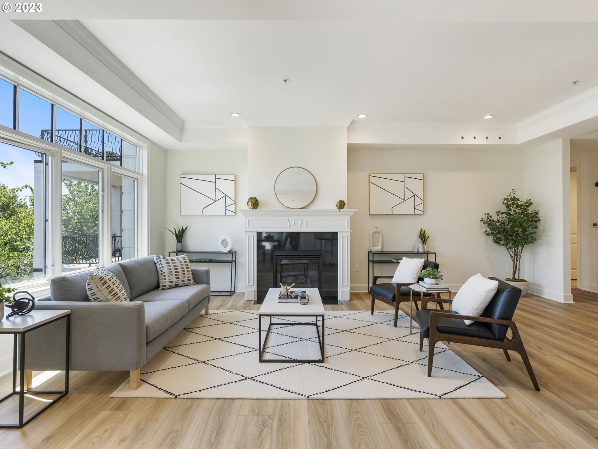 707 N HAYDEN ISLAND DR 327