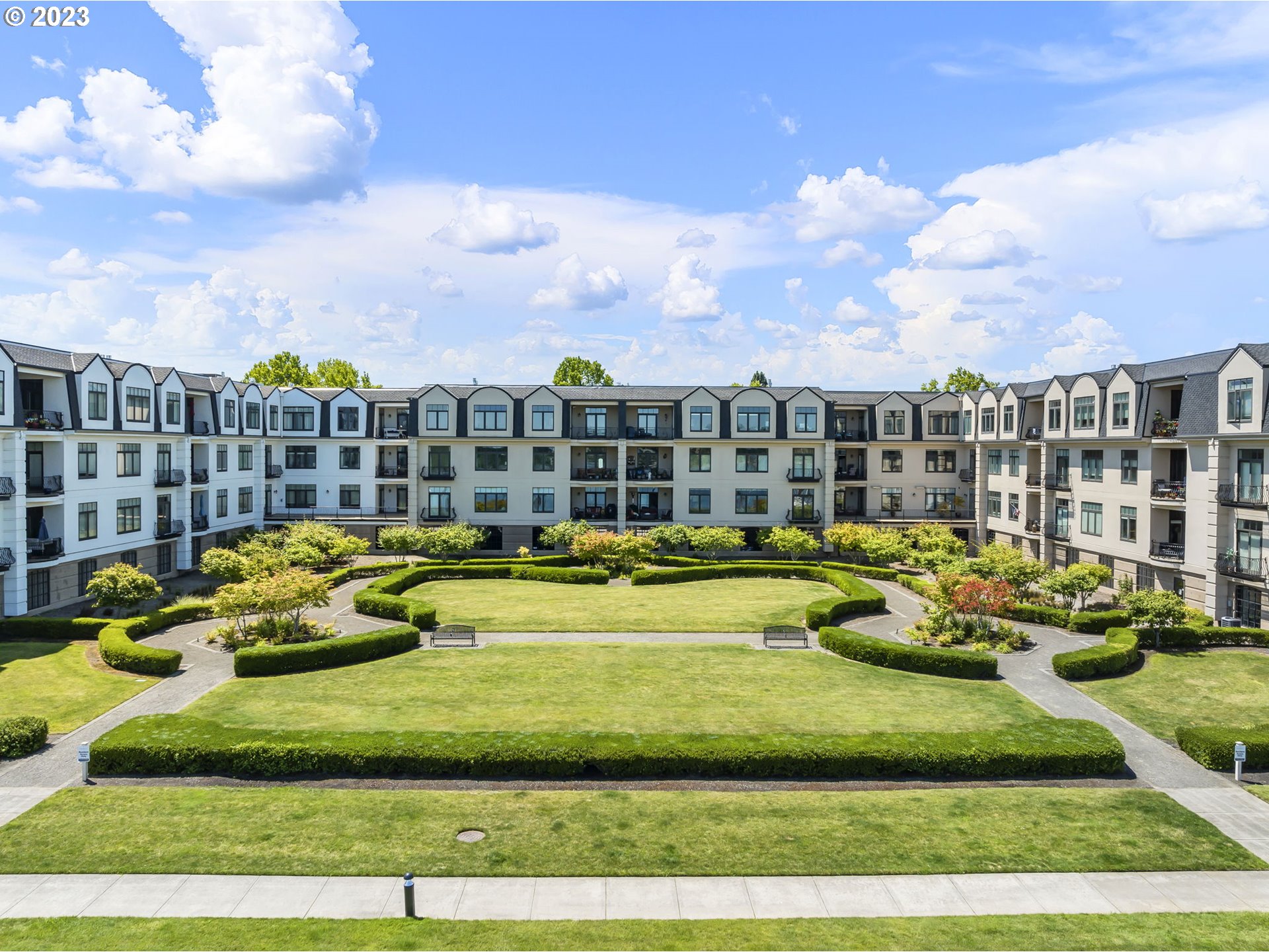 707 N HAYDEN ISLAND DR 327