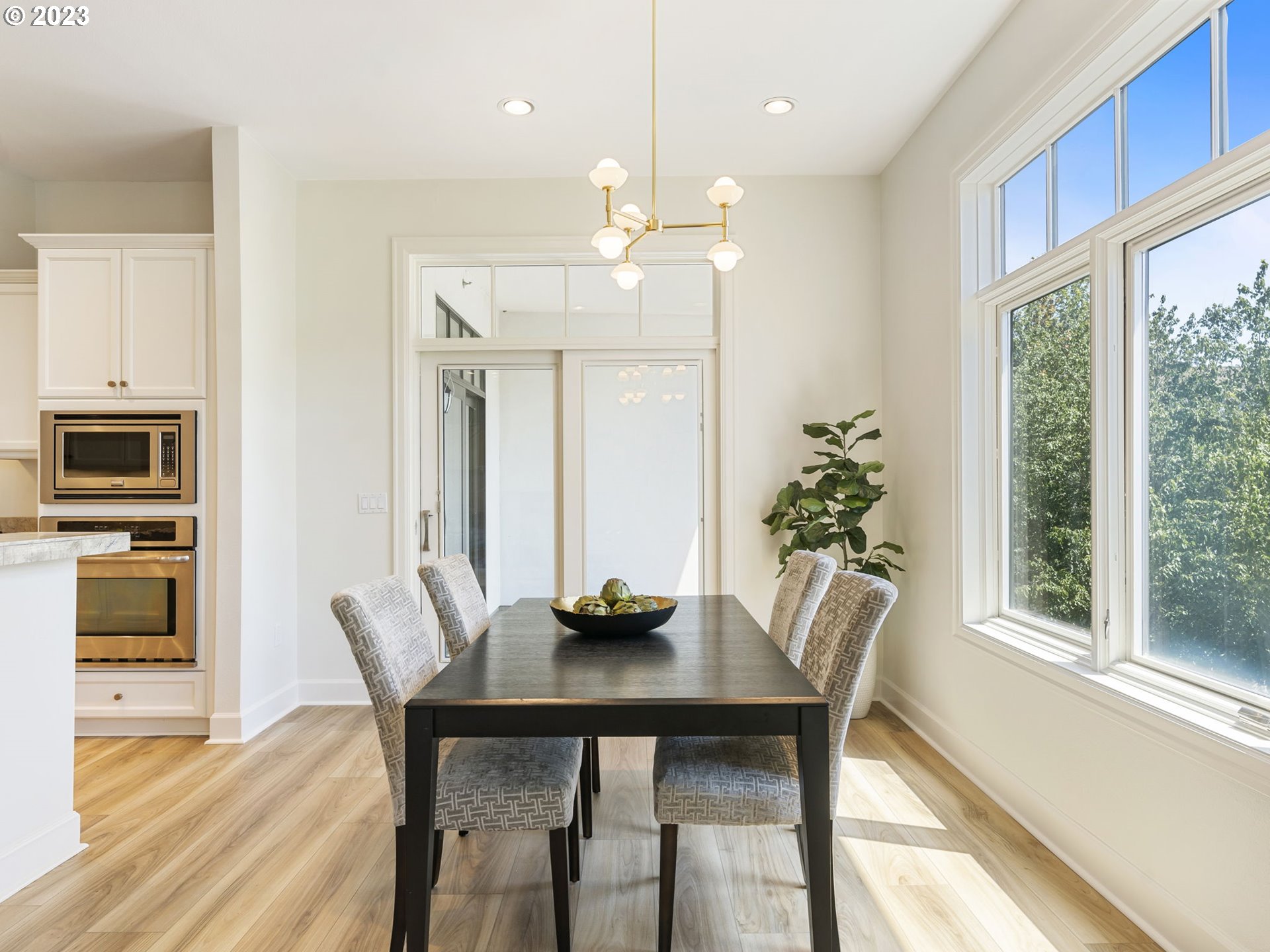 707 N HAYDEN ISLAND DR 327