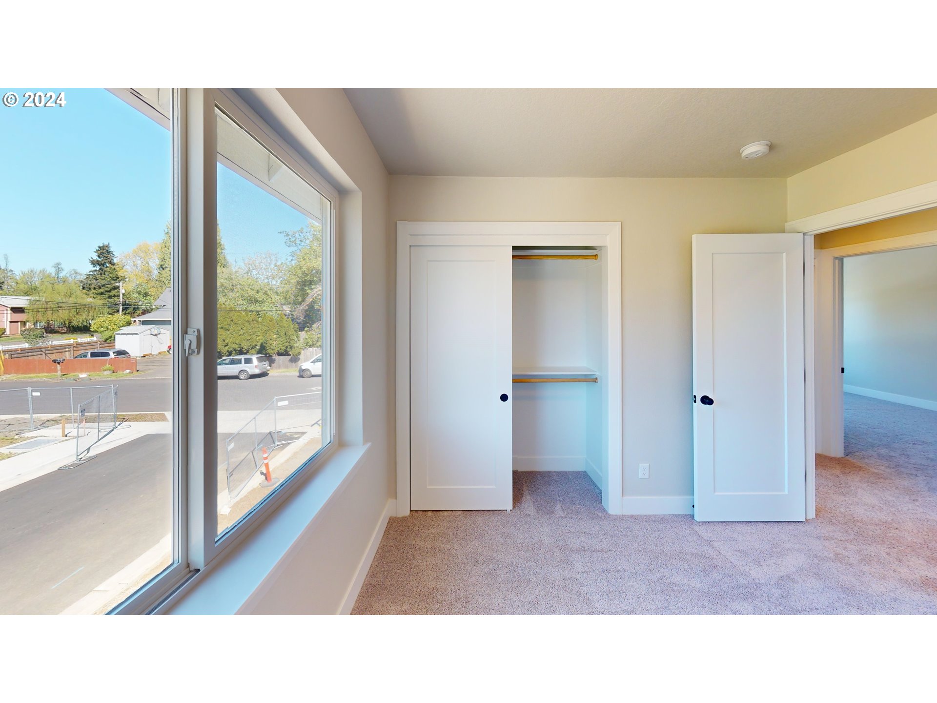 2416 SE Maybrook LN L19A