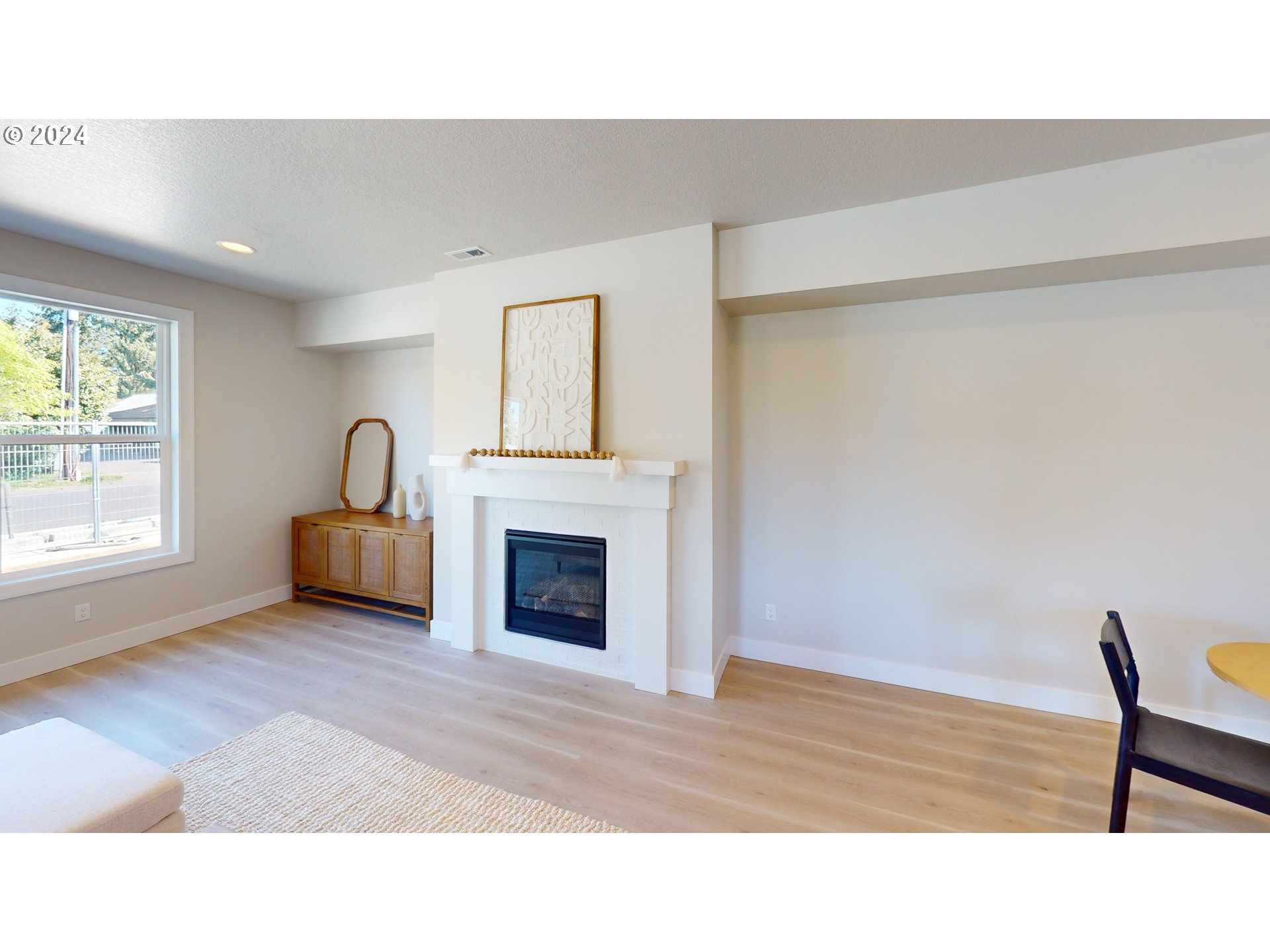 2416 SE Maybrook LN L19A