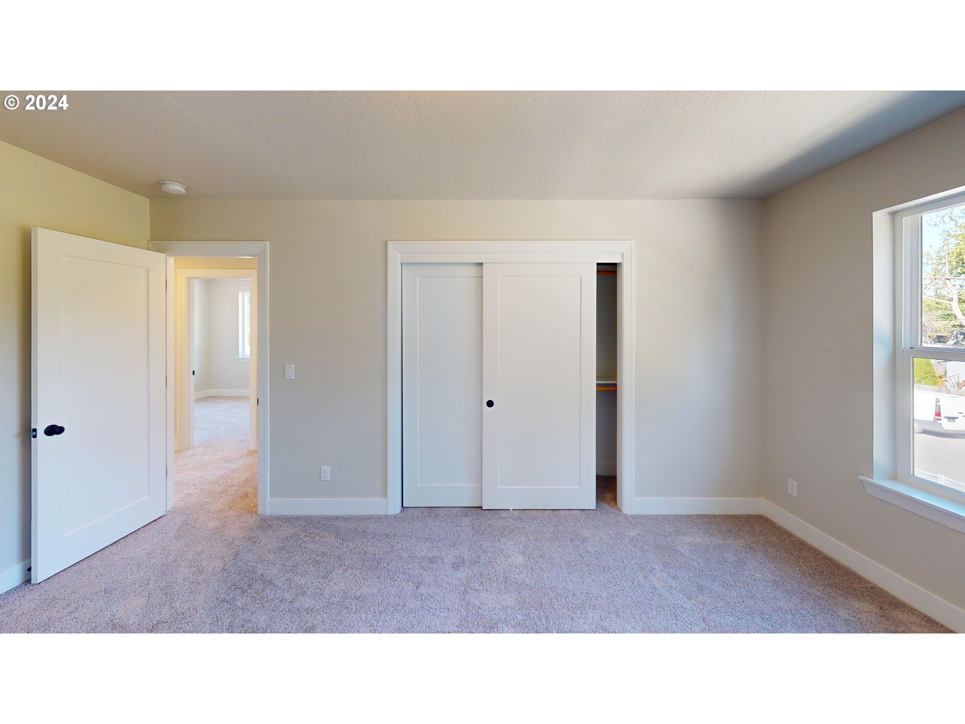 2416 SE Maybrook LN L19A